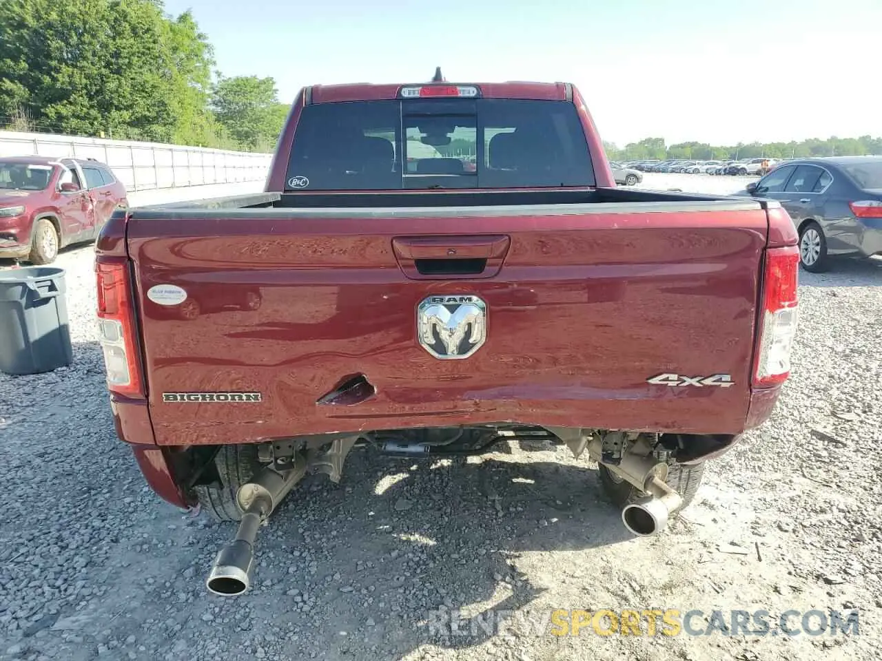 6 Photograph of a damaged car 1C6SRFFT6NN381504 RAM 1500 2022
