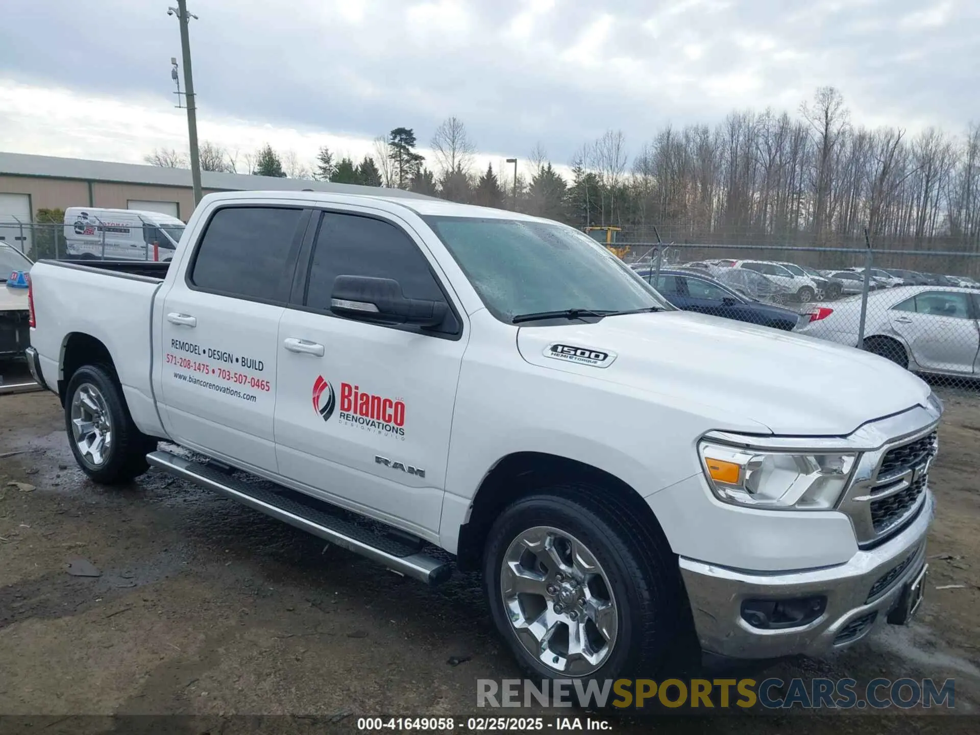 1 Photograph of a damaged car 1C6SRFFT8NN405933 RAM 1500 2022