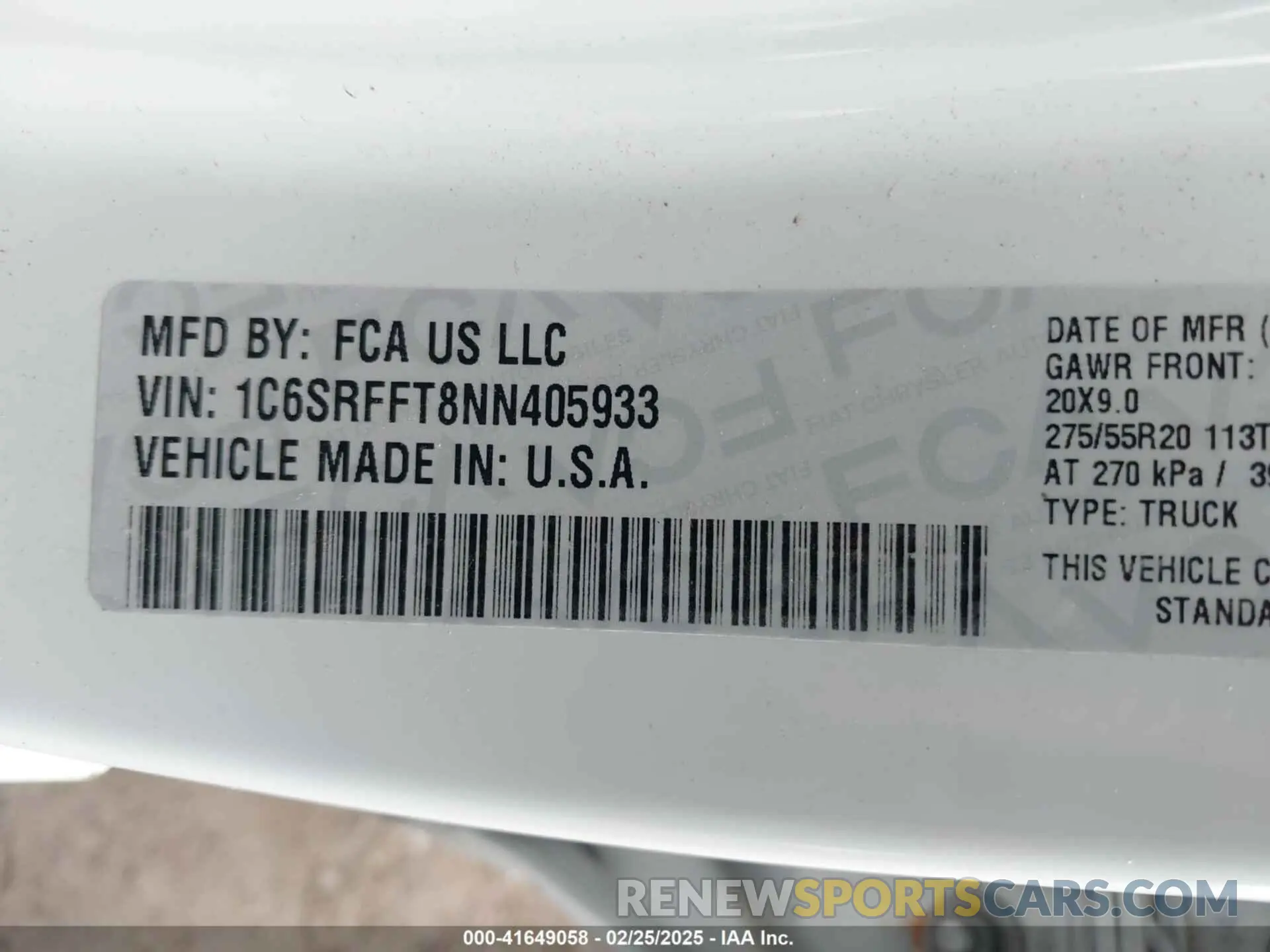 9 Photograph of a damaged car 1C6SRFFT8NN405933 RAM 1500 2022