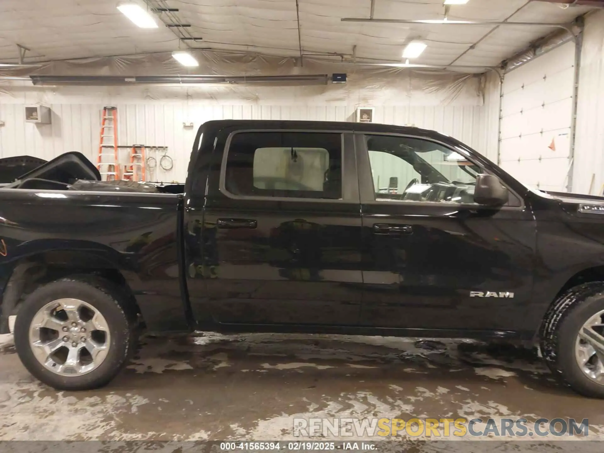 13 Фотография поврежденного автомобиля 1C6SRFFTXNN419008 RAM 1500 2022