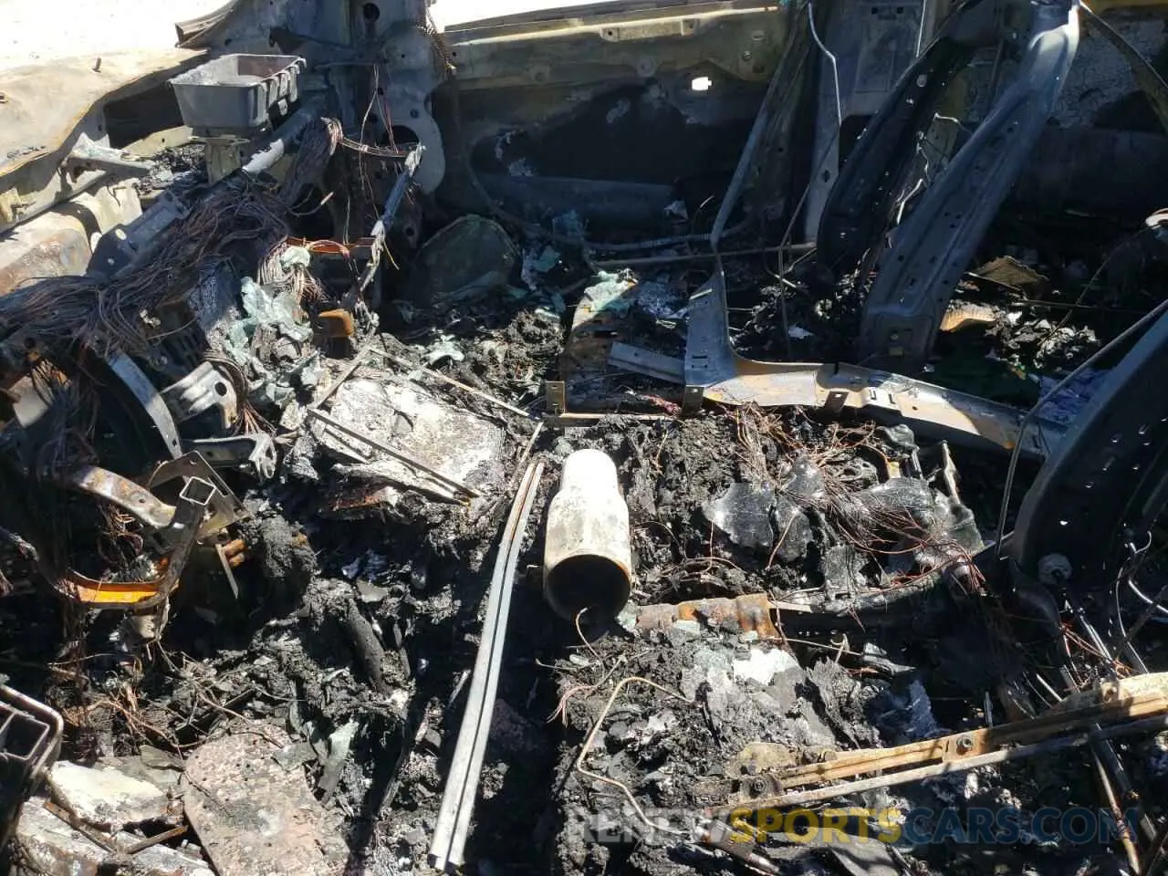 7 Photograph of a damaged car 1C6SRFHM3NN402332 RAM 1500 2022