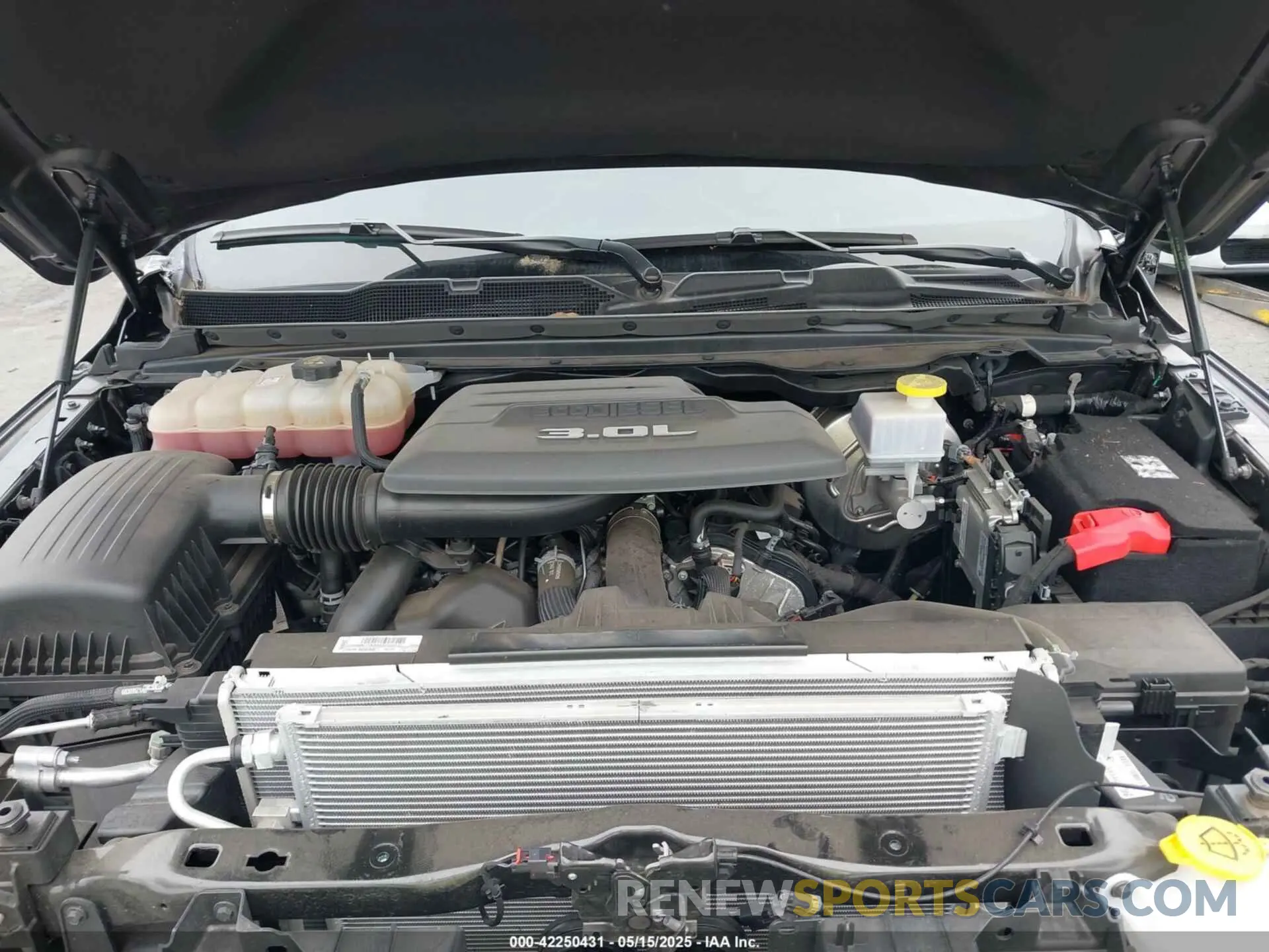10 Фотография поврежденного автомобиля 1C6SRFHM6NN134716 RAM 1500 2022