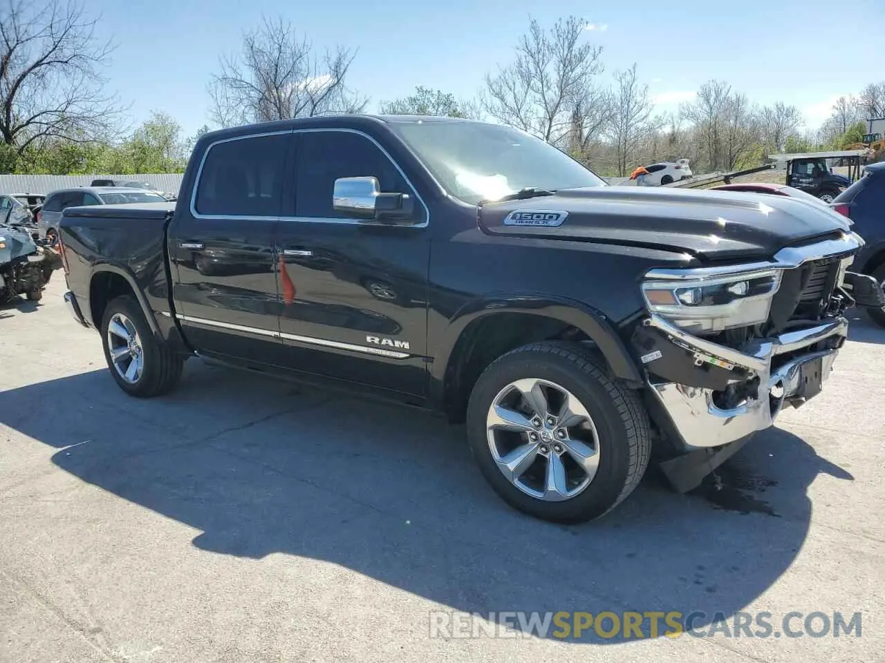 4 Photograph of a damaged car 1C6SRFHT0NN183157 RAM 1500 2022