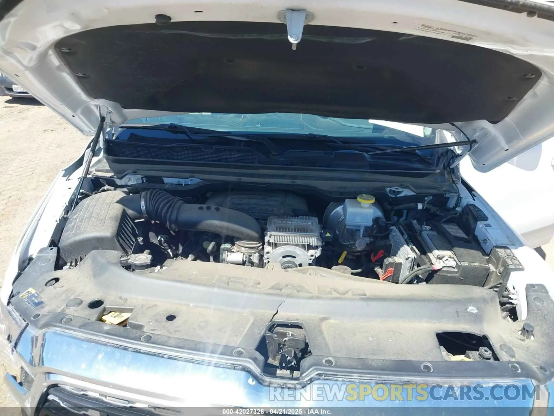 10 Фотография поврежденного автомобиля 1C6SRFHT1NN361450 RAM 1500 2022