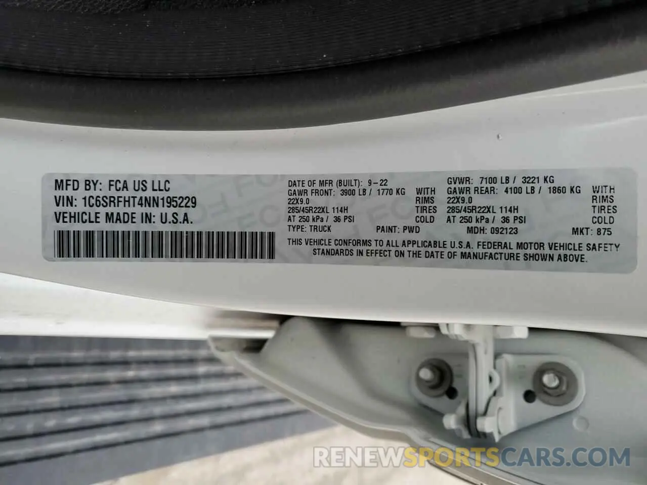 12 Фотография поврежденного автомобиля 1C6SRFHT4NN195229 RAM 1500 2022