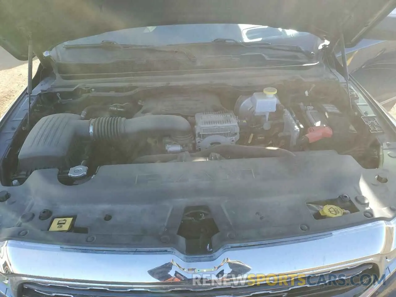 11 Photograph of a damaged car 1C6SRFHT8NN323908 RAM 1500 2022