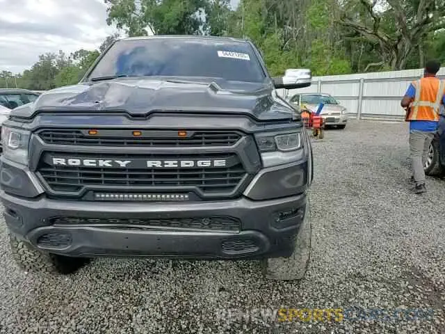 13 Photograph of a damaged car 1C6SRFJT2NN310923 RAM 1500 2022