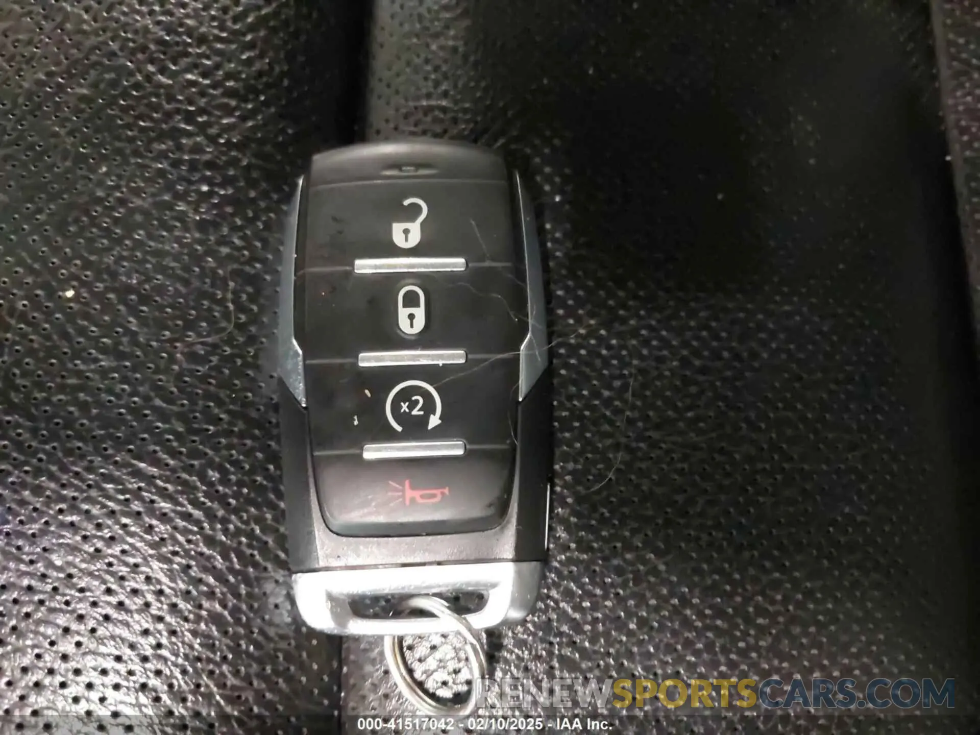 11 Фотография поврежденного автомобиля 1C6SRFJT2NN348443 RAM 1500 2022