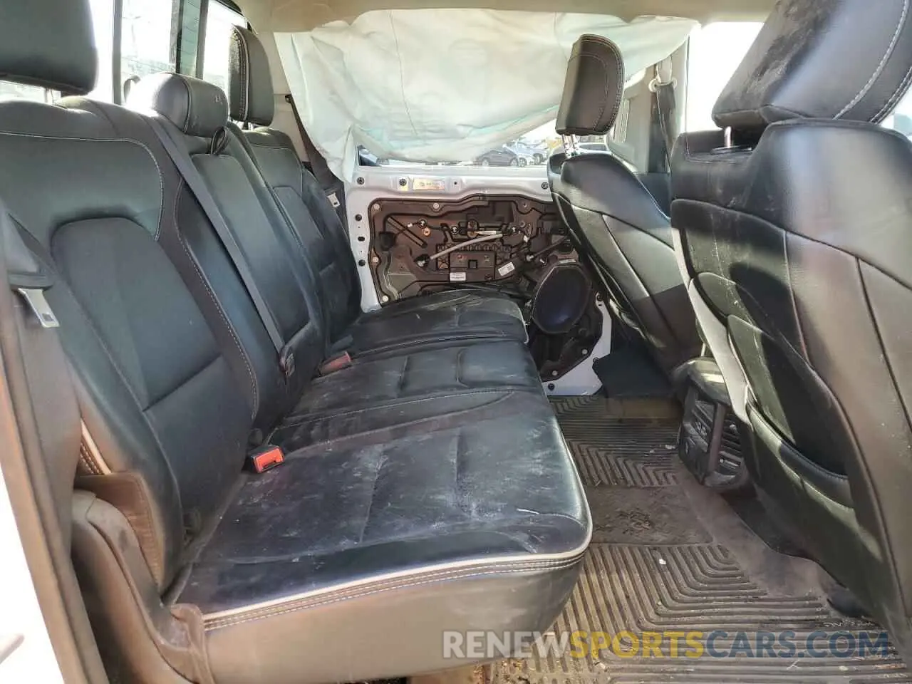 10 Фотография поврежденного автомобиля 1C6SRFJT4NN235867 RAM 1500 2022