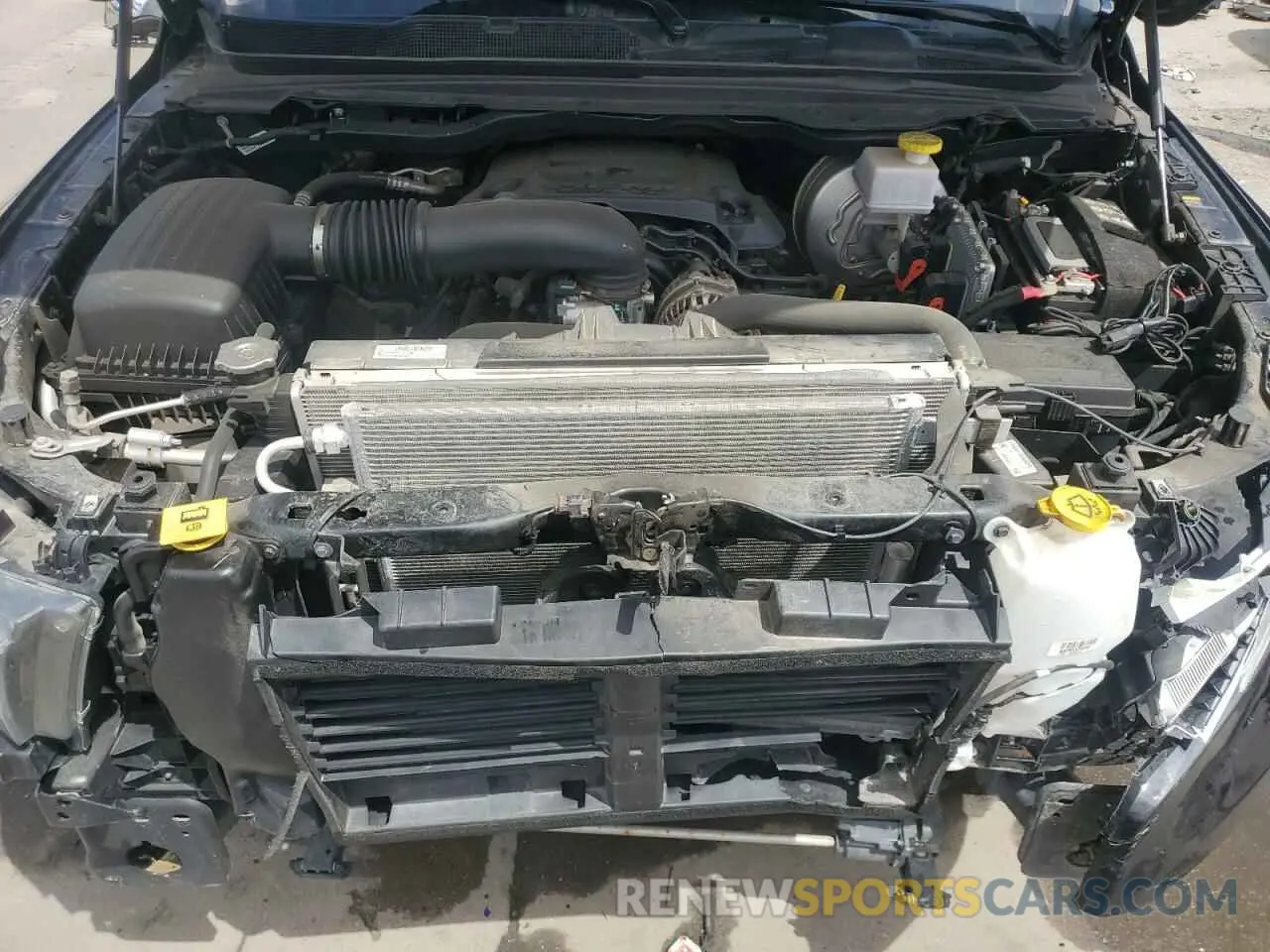 11 Фотография поврежденного автомобиля 1C6SRFJT8NN396741 RAM 1500 2022