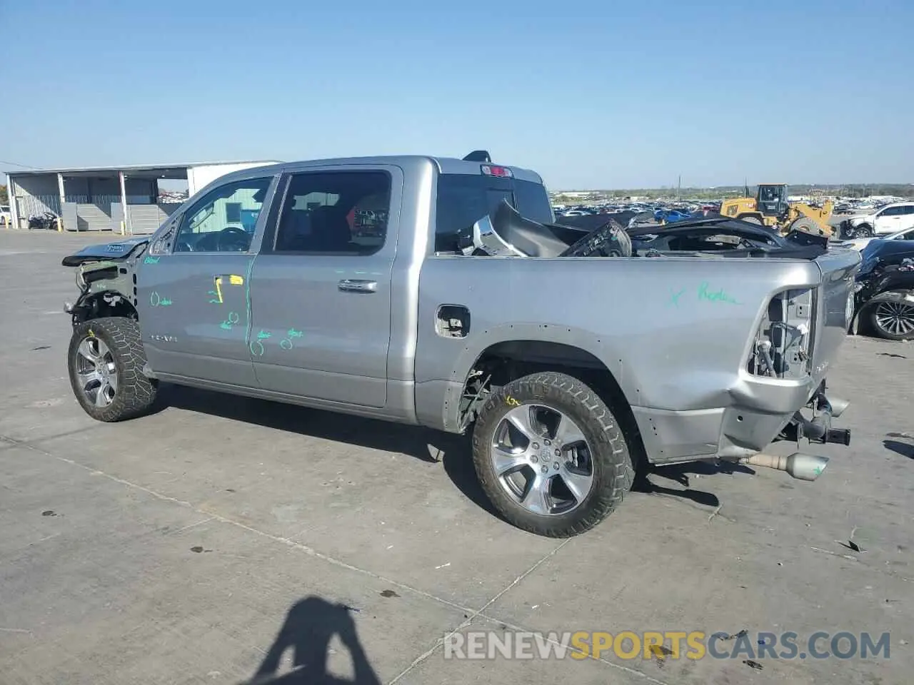 2 Фотография поврежденного автомобиля 1C6SRFJT9NN363702 RAM 1500 2022