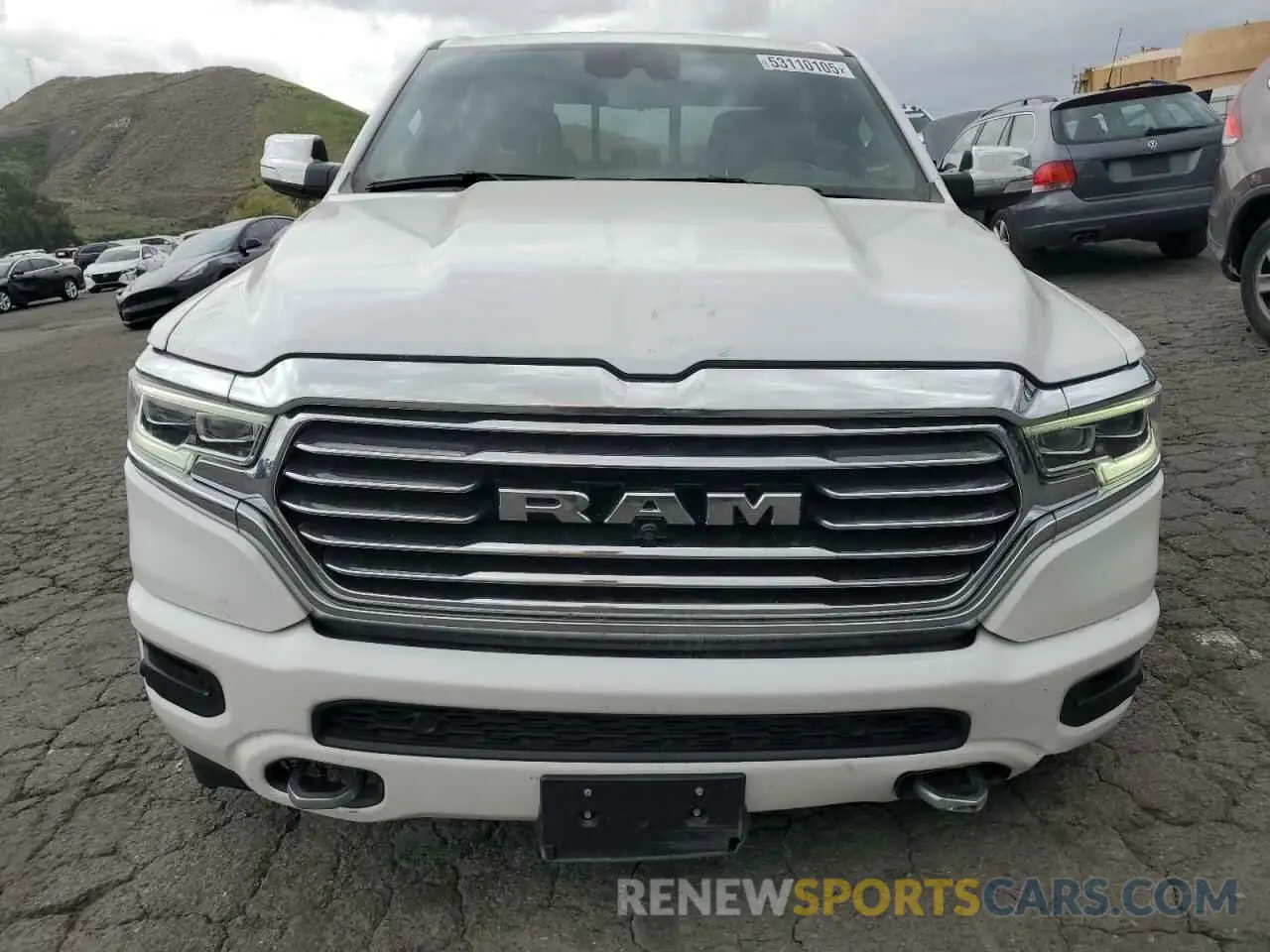 5 Photograph of a damaged car 1C6SRFKM9NN119832 RAM 1500 2022