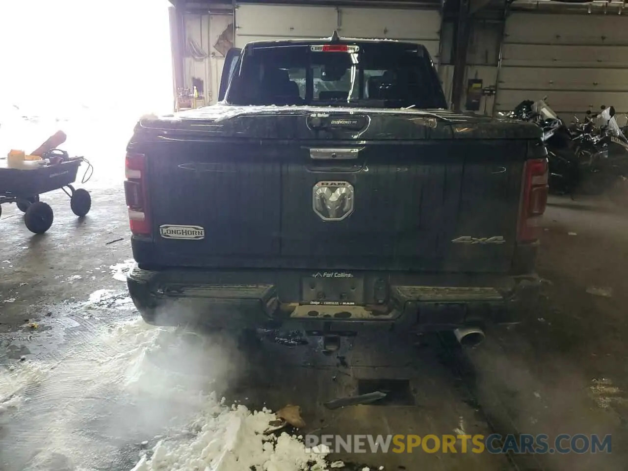 6 Photograph of a damaged car 1C6SRFKT0NN411313 RAM 1500 2022