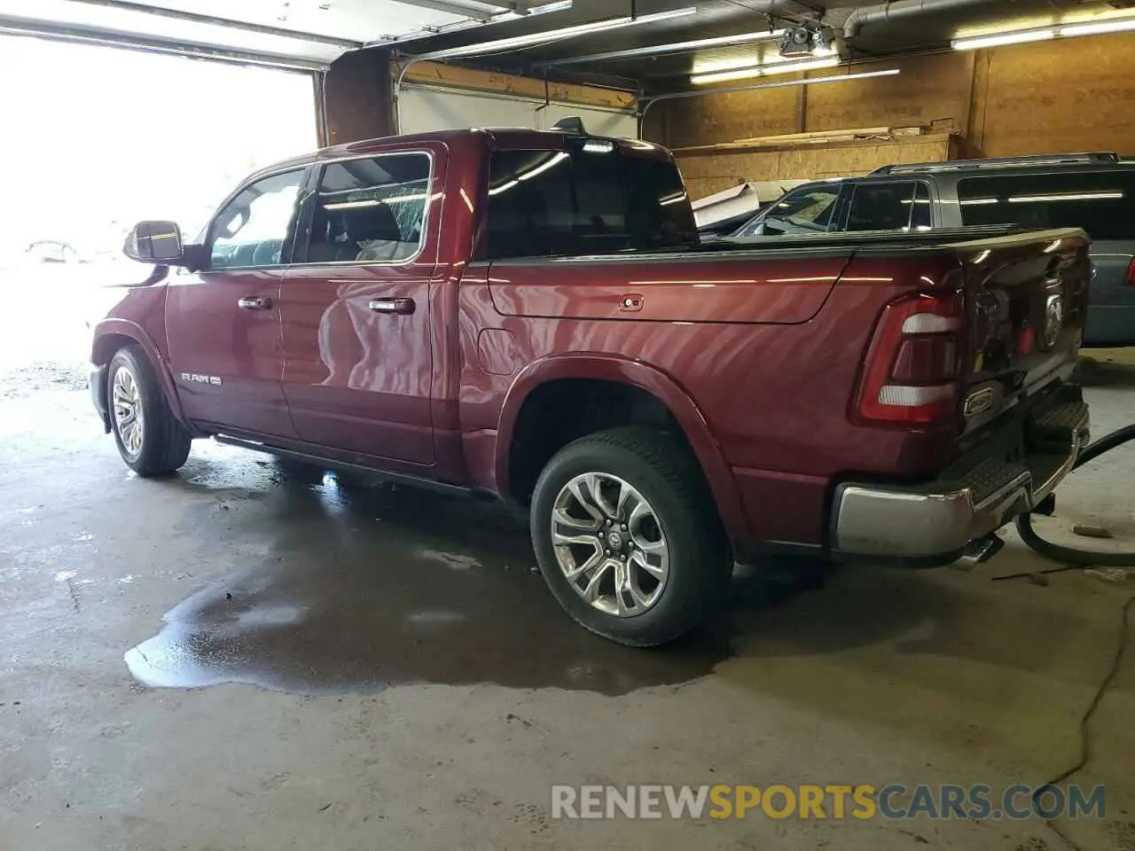 2 Photograph of a damaged car 1C6SRFKT2NN377066 RAM 1500 2022