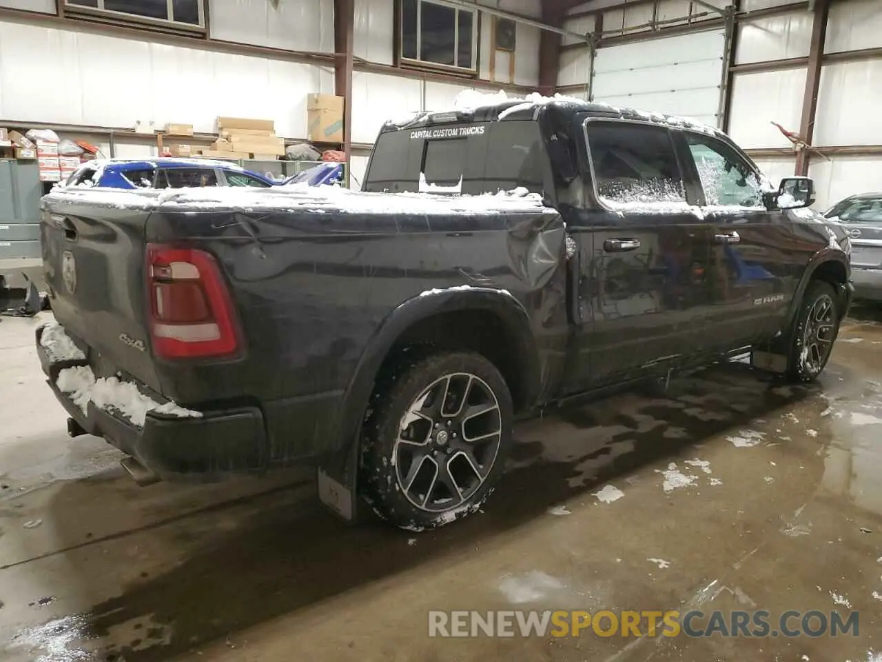 3 Photograph of a damaged car 1C6SRFKT8NN107890 RAM 1500 2022