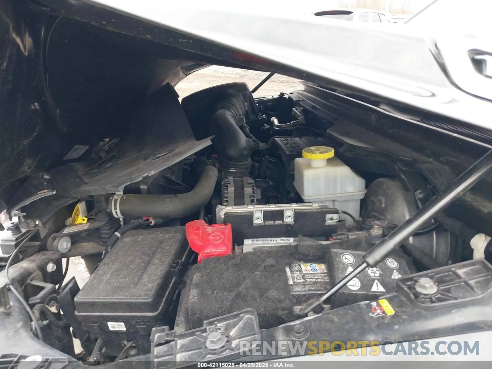 10 Photograph of a damaged car 1C6SRFKT9NN166088 RAM 1500 2022