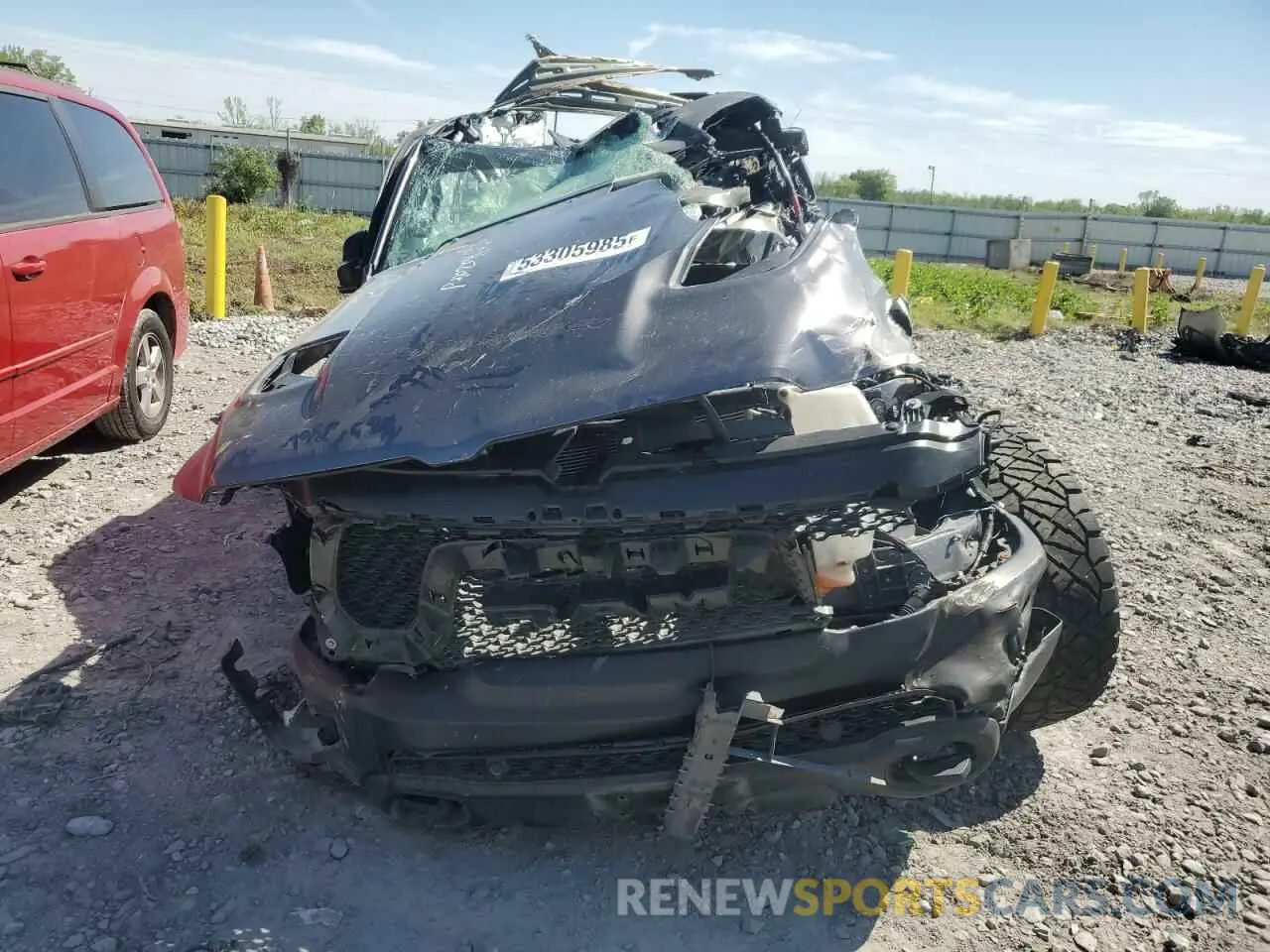 5 Photograph of a damaged car 1C6SRFLT1NN112993 RAM 1500 2022