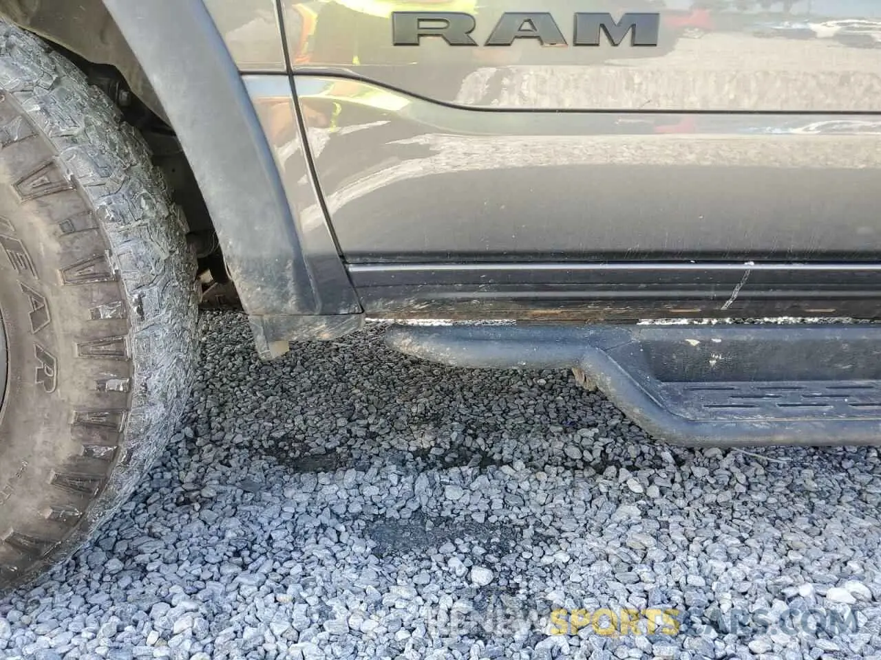 12 Фотография поврежденного автомобиля 1C6SRFLT1NN322669 RAM 1500 2022