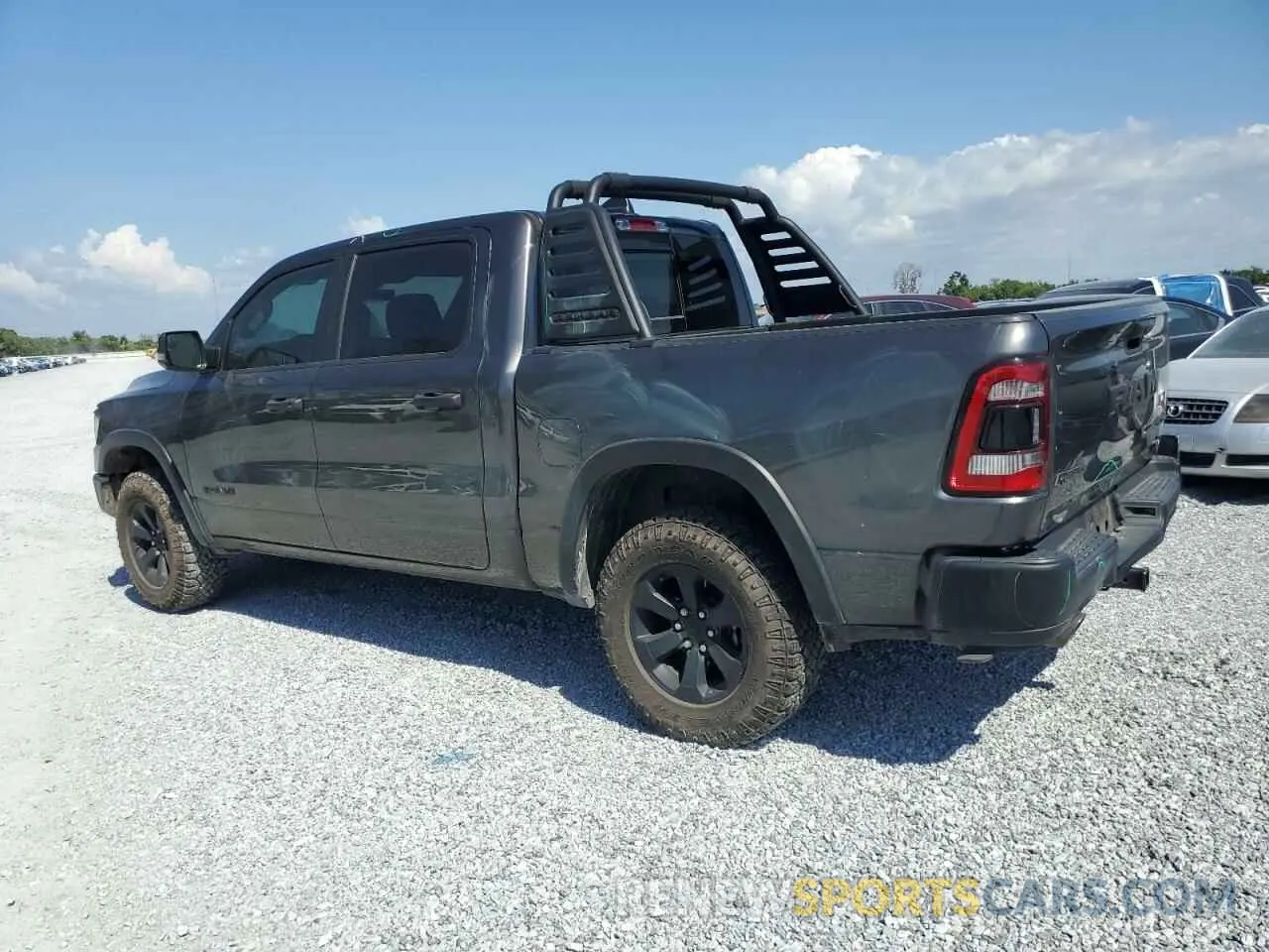 2 Фотография поврежденного автомобиля 1C6SRFLT1NN322669 RAM 1500 2022