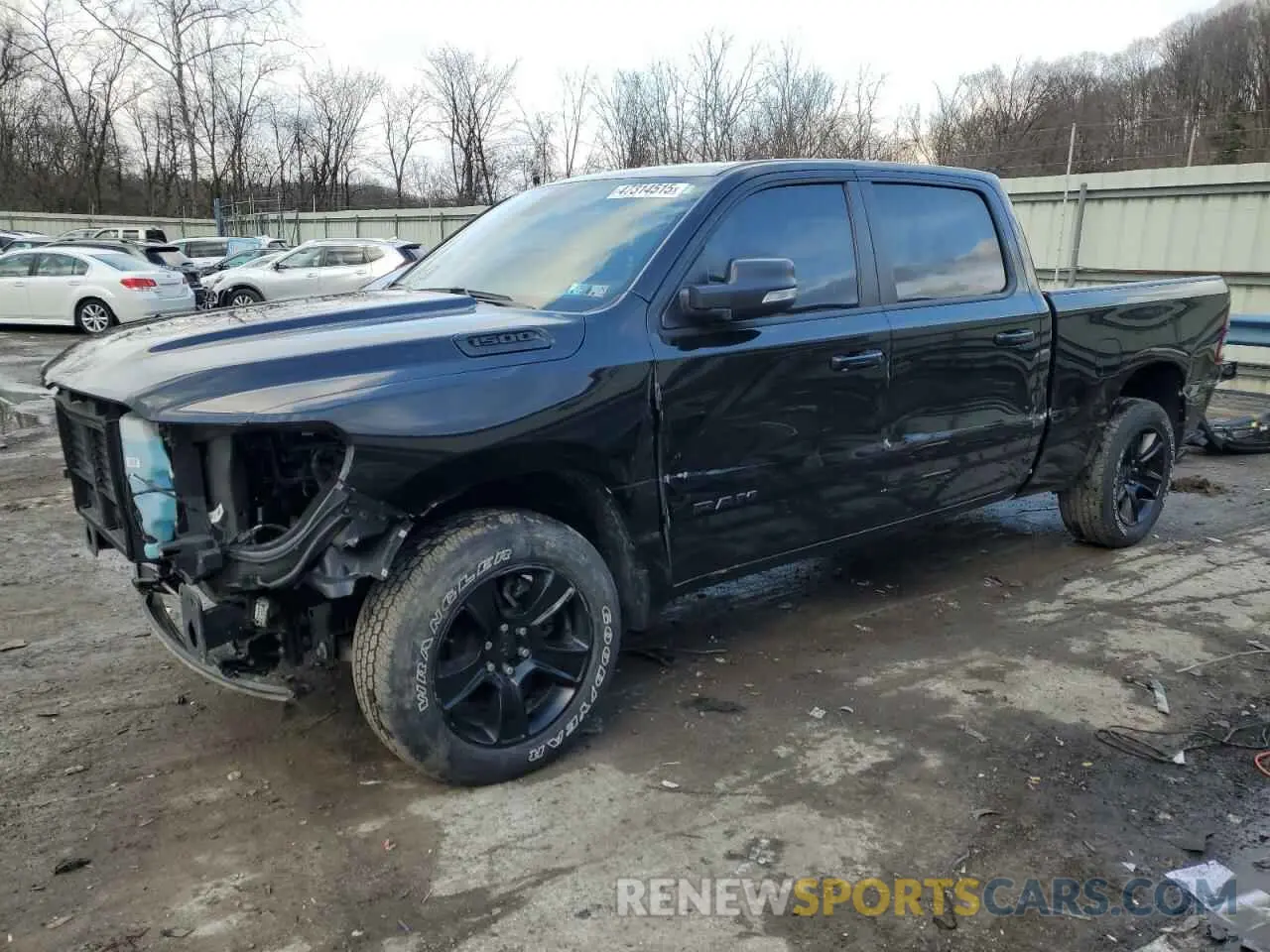 1 Photograph of a damaged car 1C6SRFMT0NN294989 RAM 1500 2022