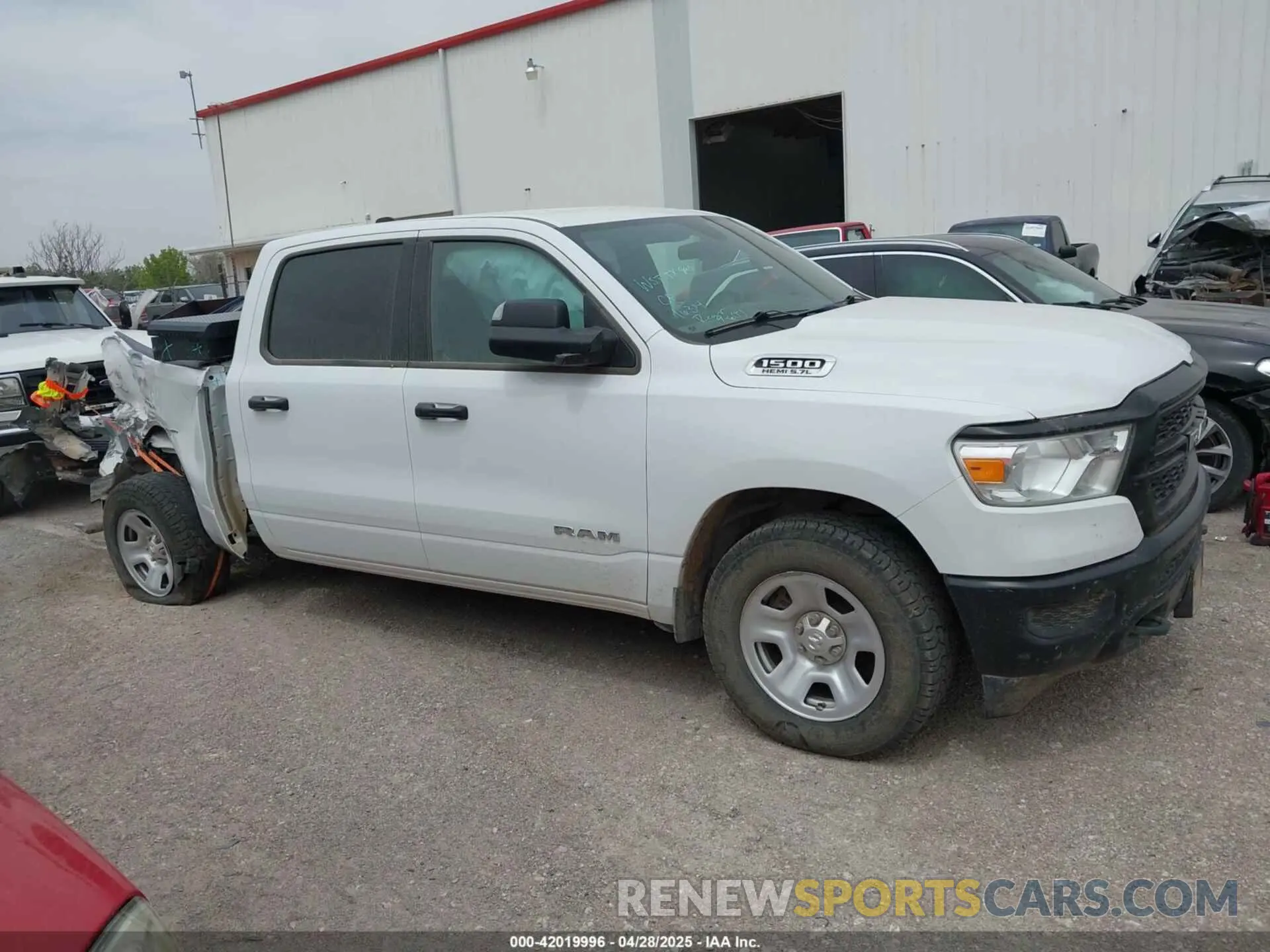 12 Photograph of a damaged car 1C6SRFNT0NN416927 RAM 1500 2022
