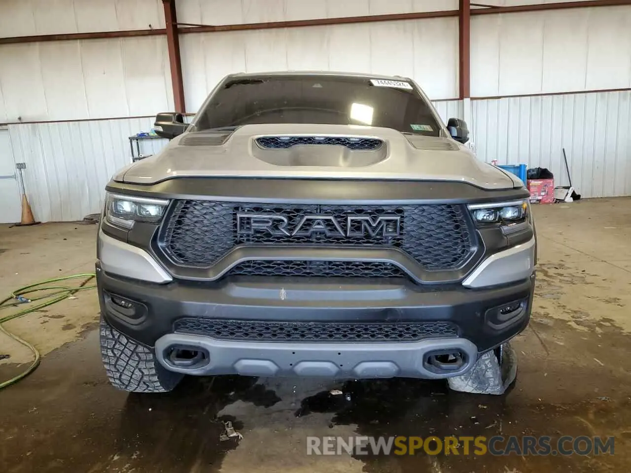 5 Photograph of a damaged car 1C6SRFU97NN403064 RAM 1500 2022