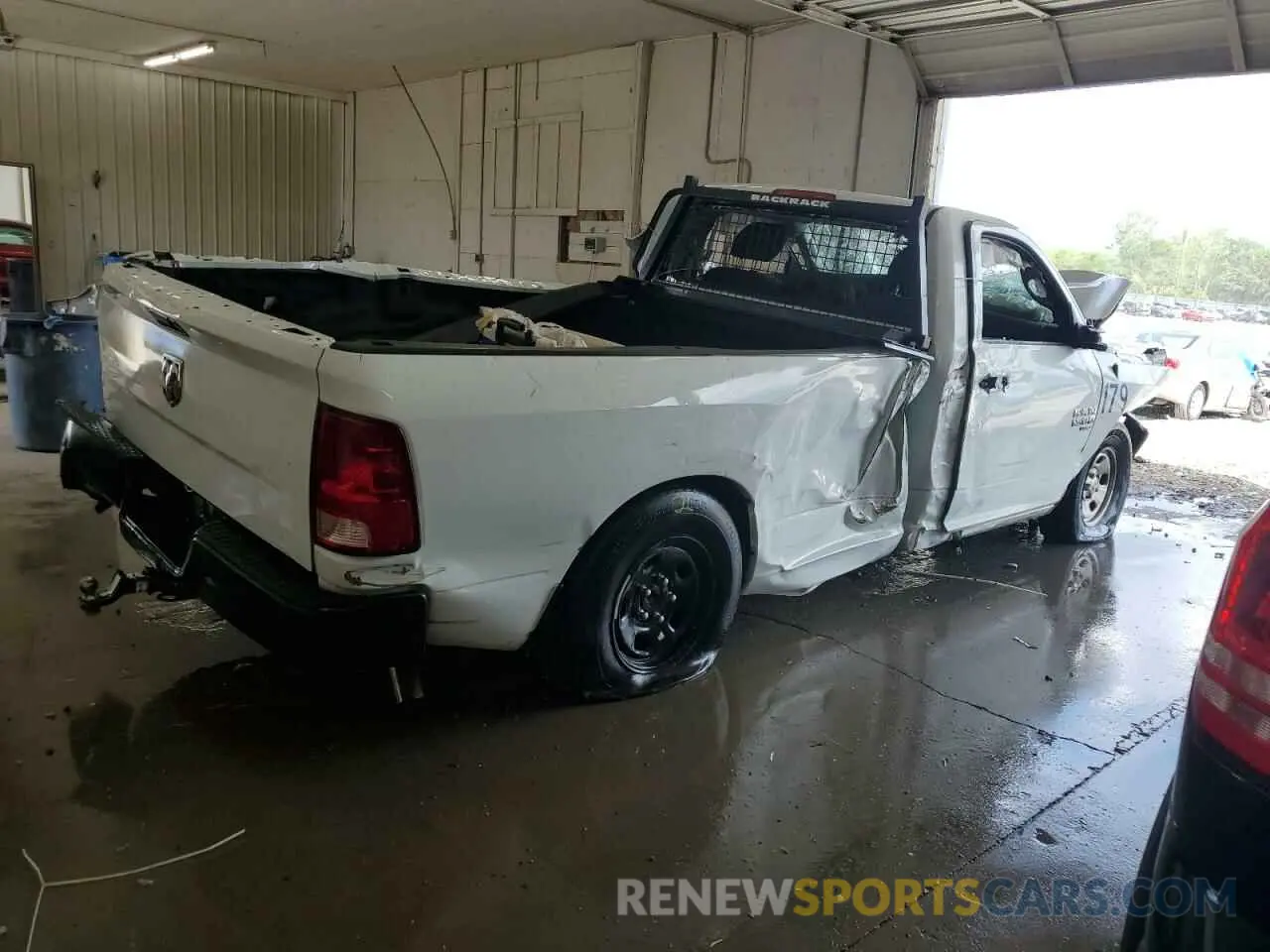 3 Photograph of a damaged car 3C6JR6DG5NG427804 RAM 1500 2022