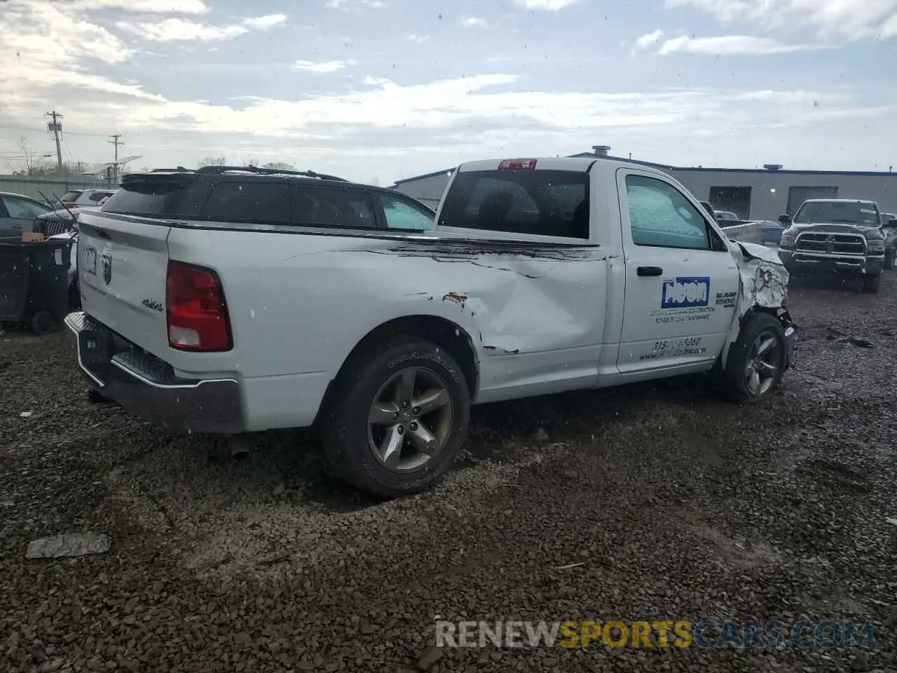 3 Photograph of a damaged car 3C6JR7DG3NG376017 RAM 1500 2022