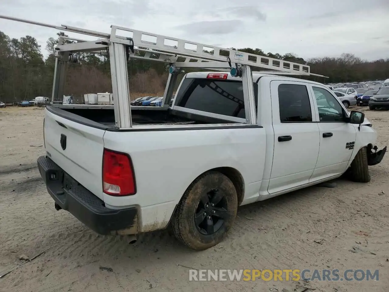 3 Photograph of a damaged car 3C6RR6KG9NG352465 RAM 1500 2022