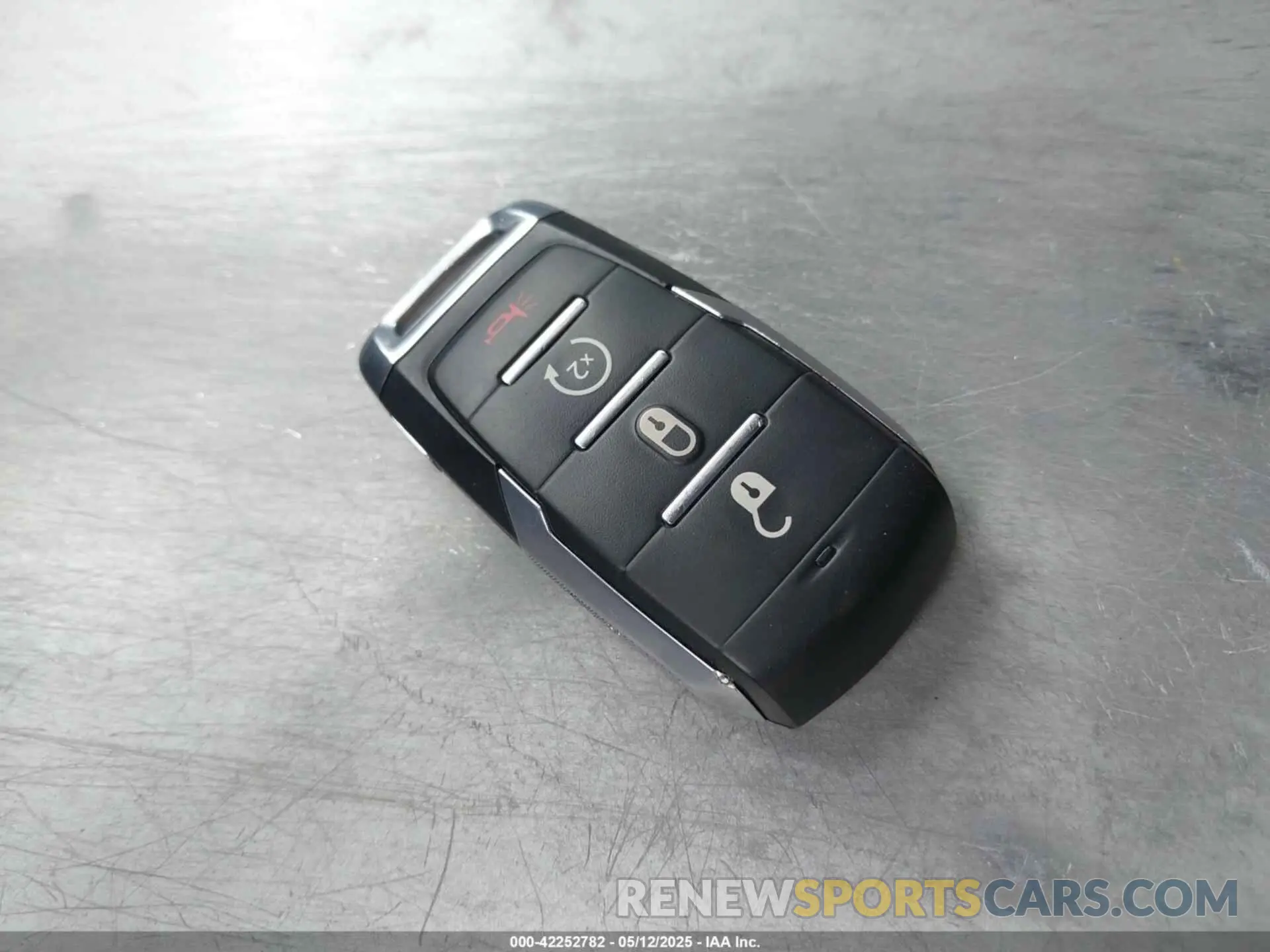 11 Фотография поврежденного автомобиля 1C6RREBG6PN585787 RAM 1500 2023
