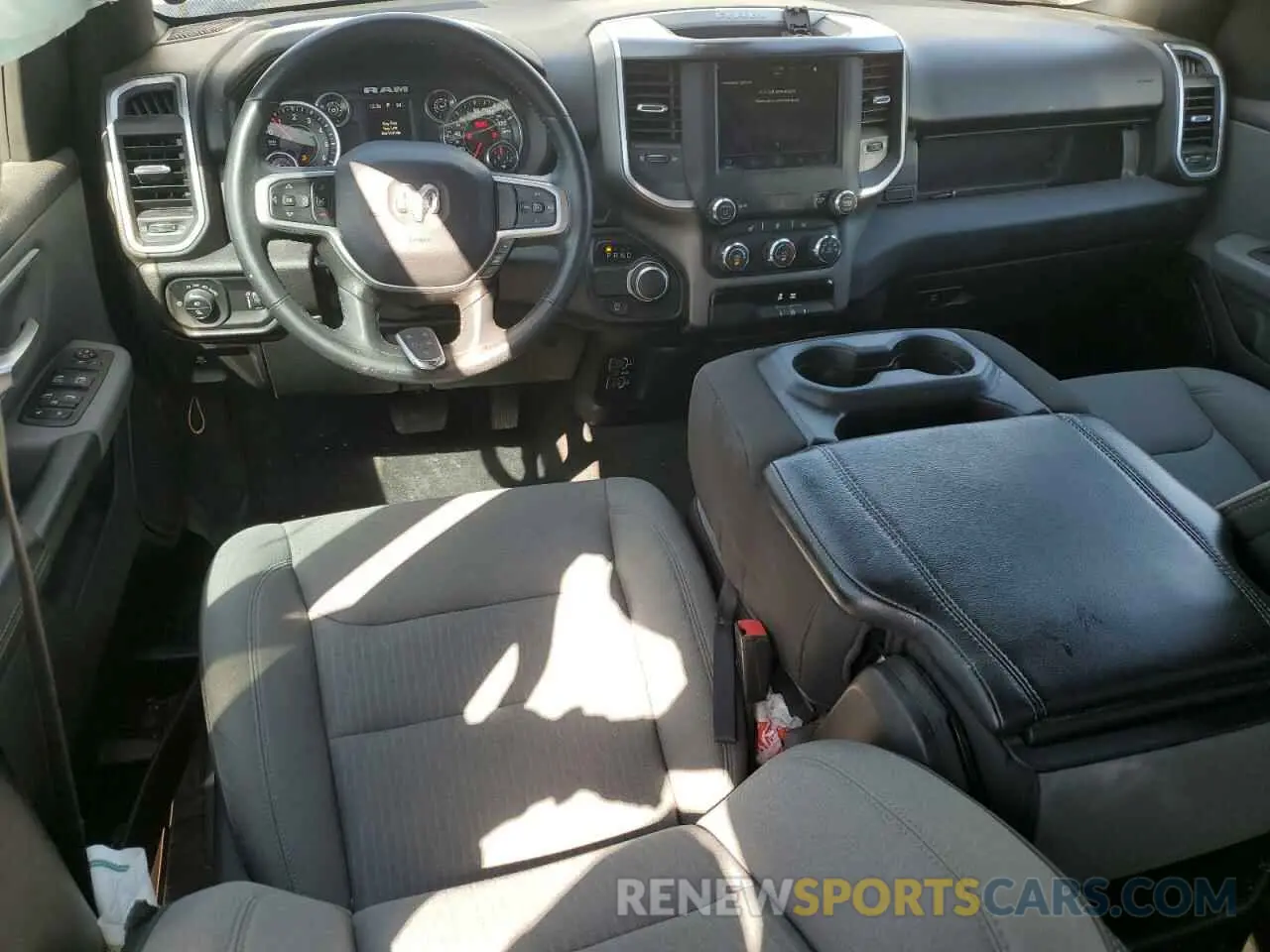 8 Photograph of a damaged car 1C6RREBT7PN545960 RAM 1500 2023