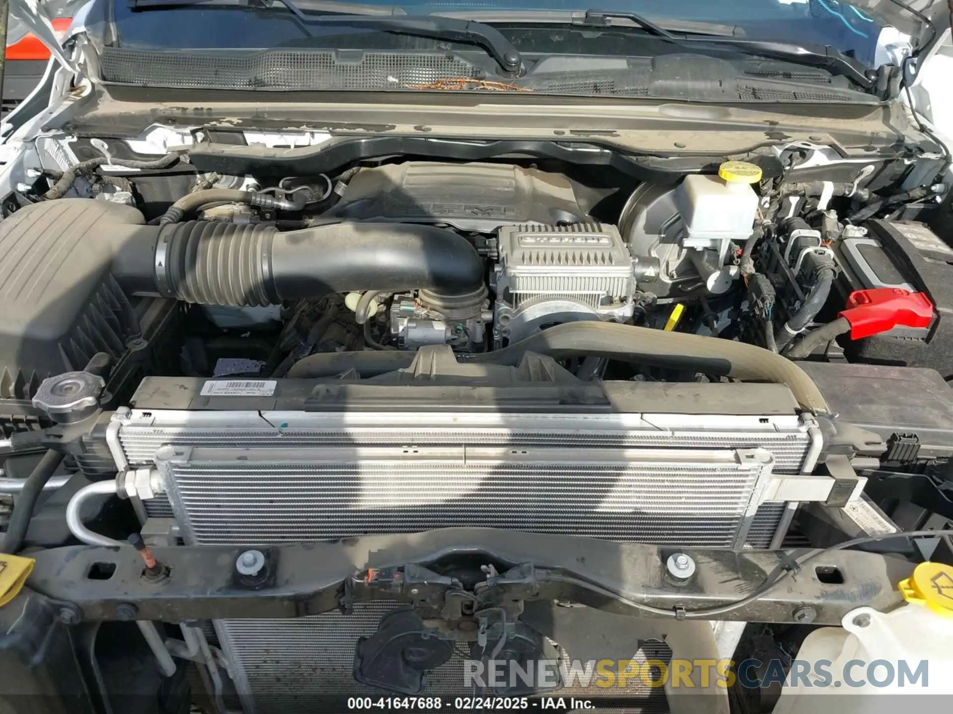 10 Photograph of a damaged car 1C6RREBT8PN553095 RAM 1500 2023