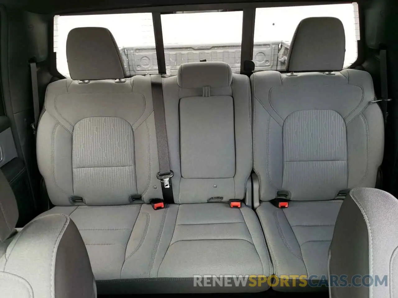 10 Фотография поврежденного автомобиля 1C6RREFT1PN543681 RAM 1500 2023