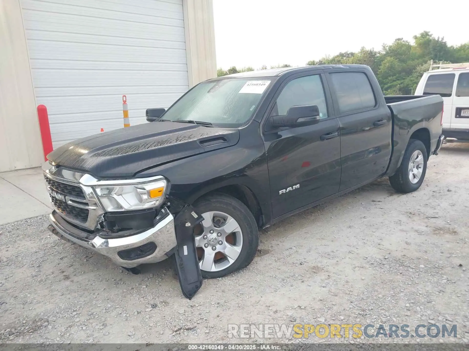 2 Photograph of a damaged car 1C6RREFT3PN543679 RAM 1500 2023