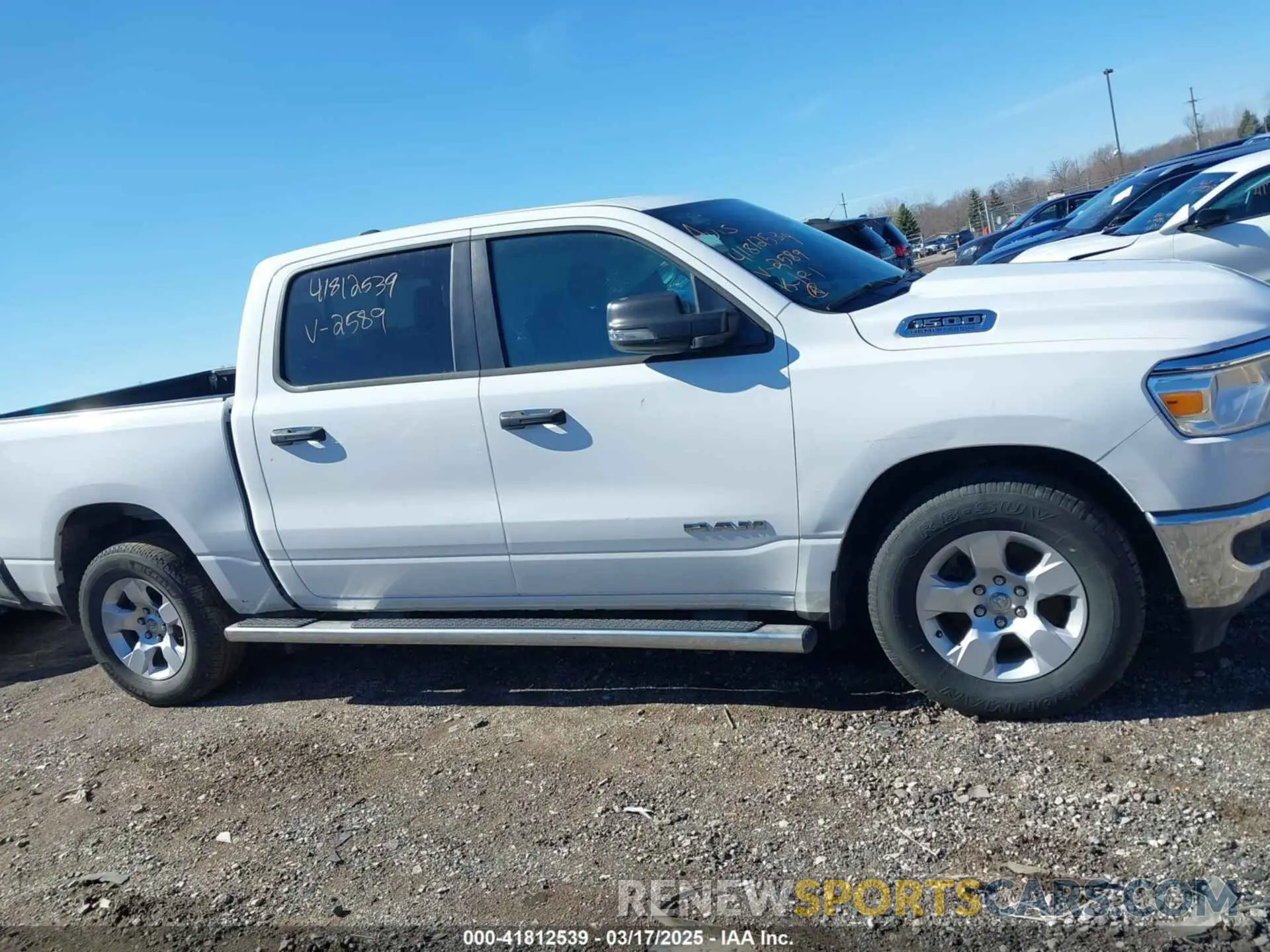 13 Фотография поврежденного автомобиля 1C6RREFT5PN592589 RAM 1500 2023