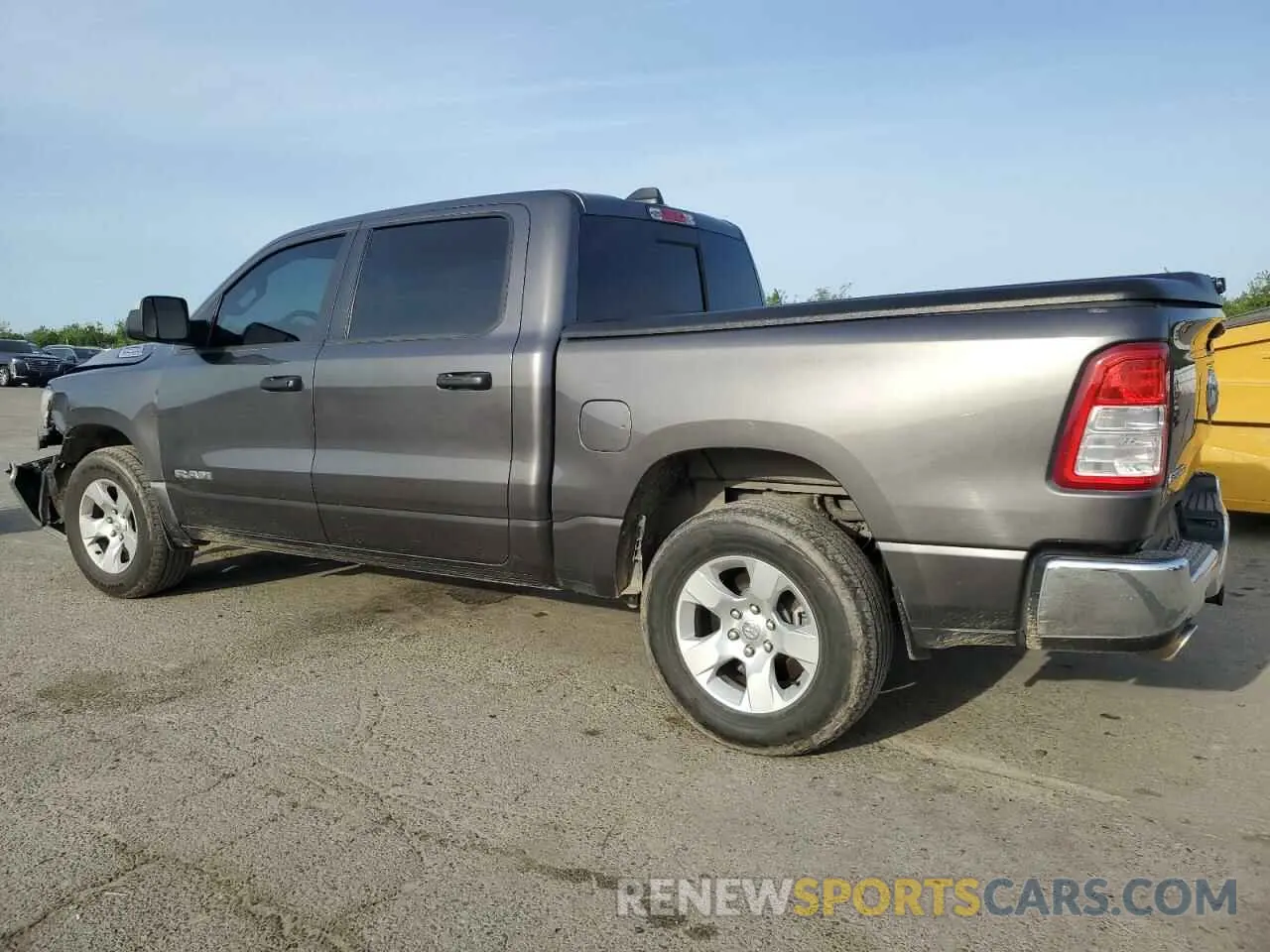 2 Photograph of a damaged car 1C6RREFT6PN608282 RAM 1500 2023