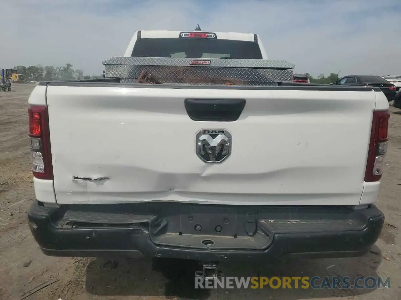 6 Photograph of a damaged car 1C6RRENT5PN607402 RAM 1500 2023