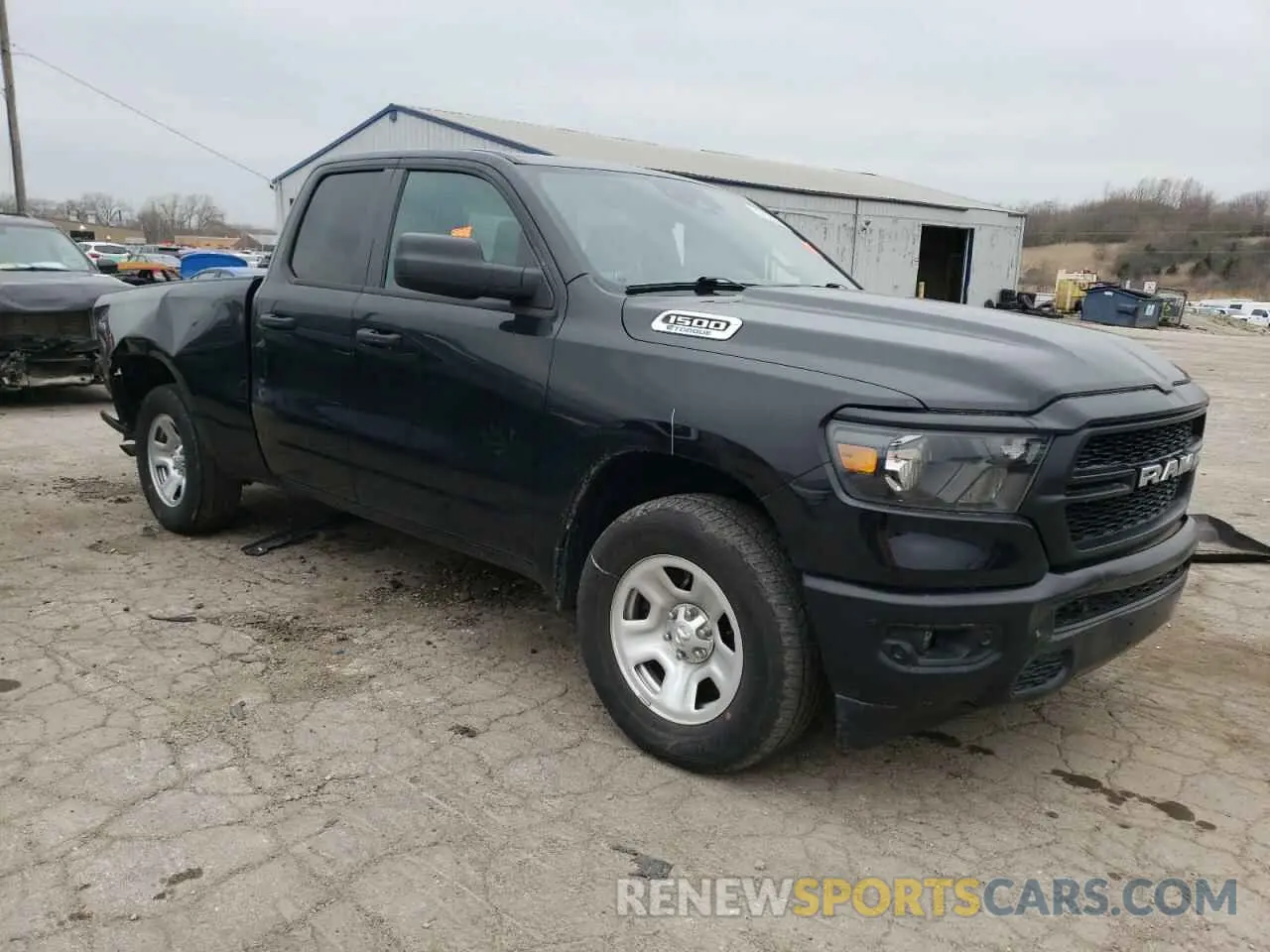 4 Photograph of a damaged car 1C6RRFCG8PN570583 RAM 1500 2023
