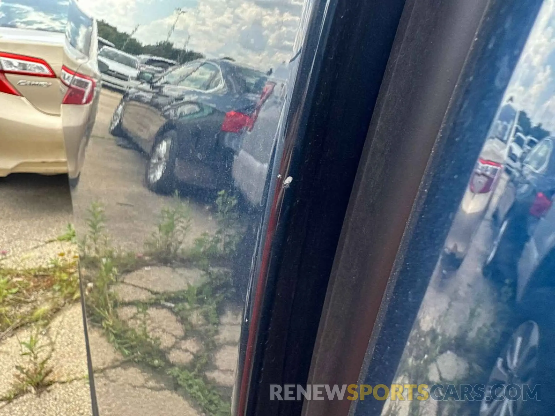 2 Photograph of a damaged car 1C6RRFFG0PN561016 RAM 1500 2023
