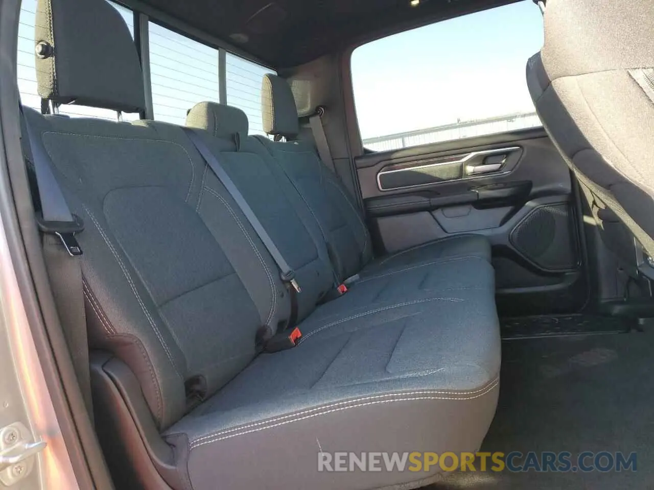 11 Фотография поврежденного автомобиля 1C6RRFFG7PN562809 RAM 1500 2023
