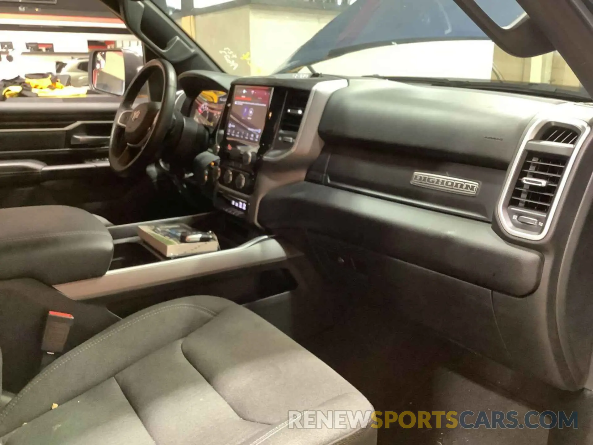 28 Фотография поврежденного автомобиля 1C6RRFFG7PN570733 RAM 1500 2023