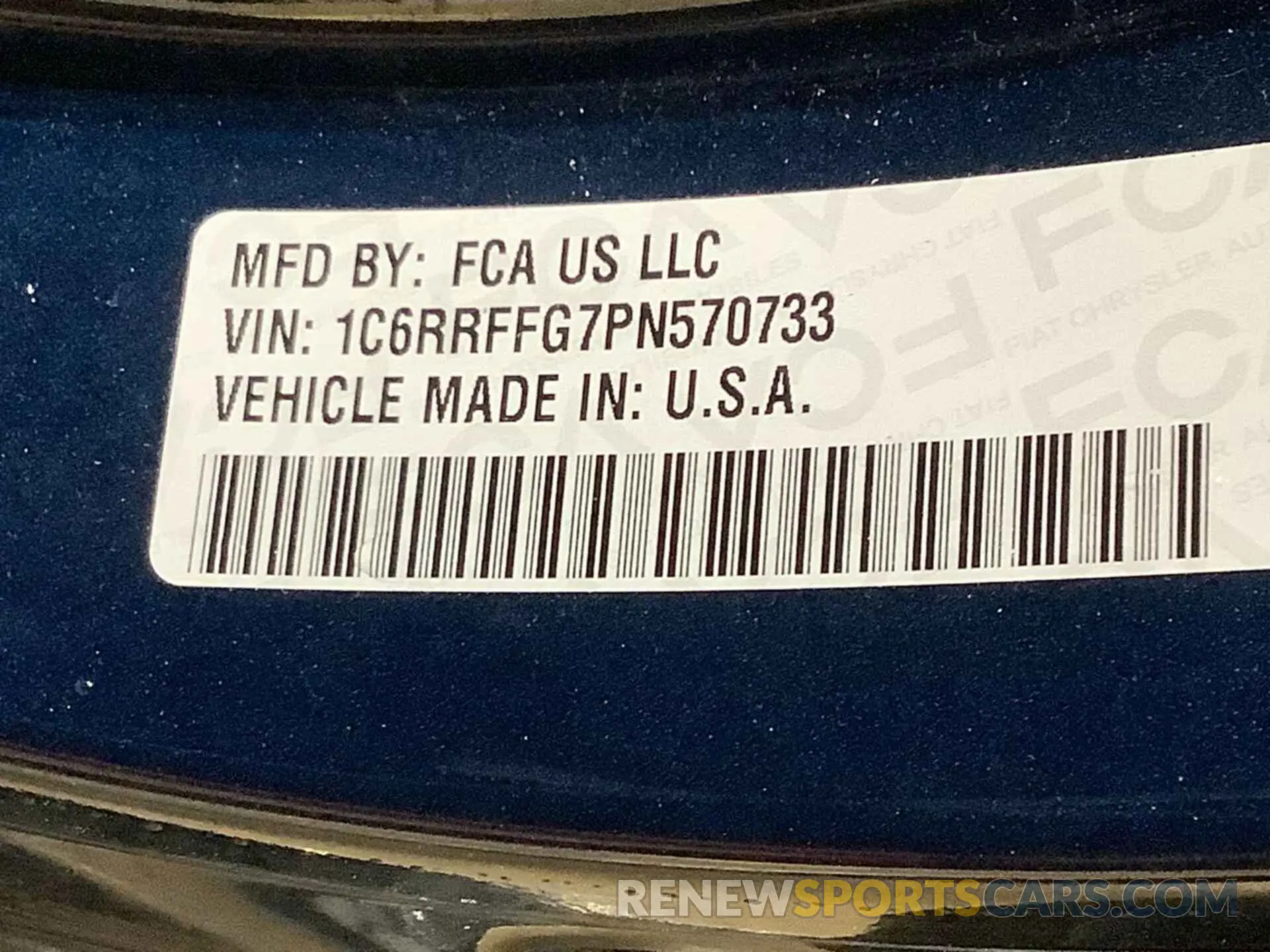 33 Фотография поврежденного автомобиля 1C6RRFFG7PN570733 RAM 1500 2023