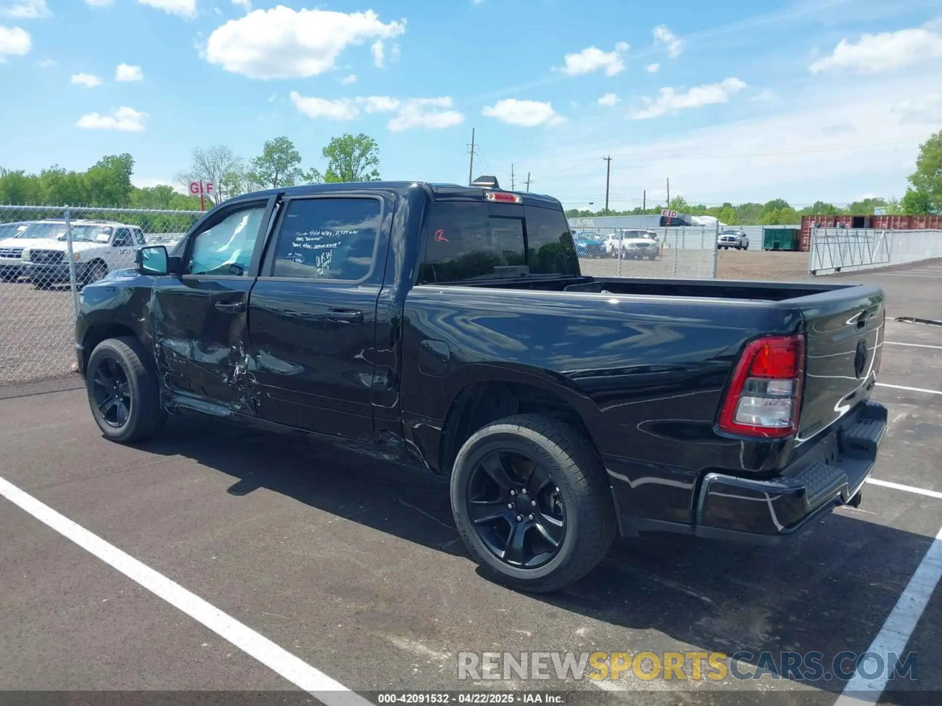 3 Фотография поврежденного автомобиля 1C6RRFFG9PN540780 RAM 1500 2023
