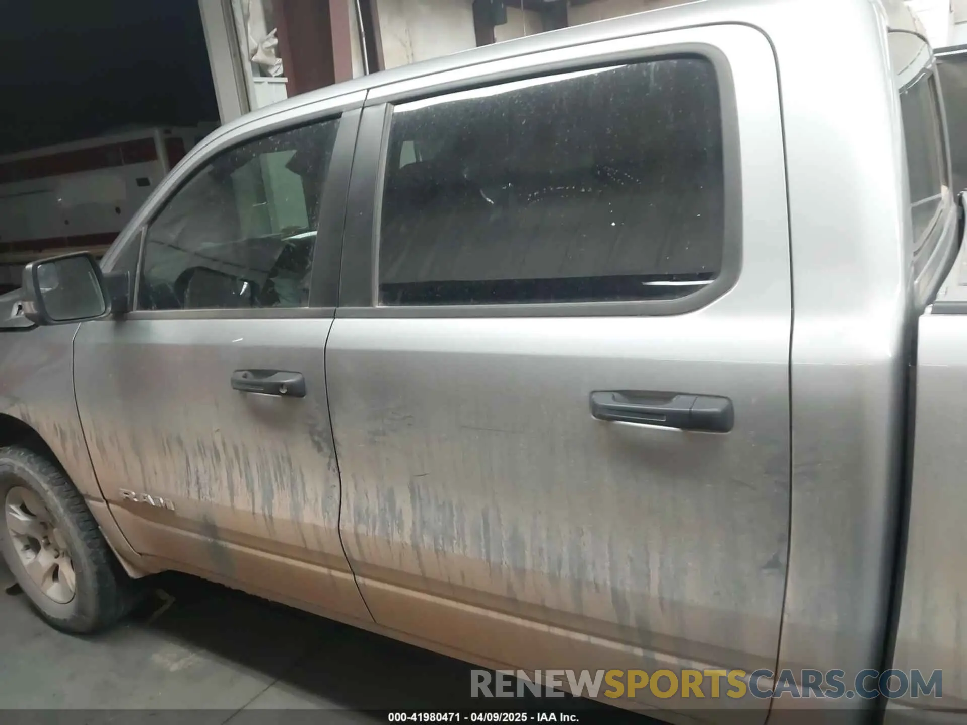 14 Фотография поврежденного автомобиля 1C6RRFFGXPN643299 RAM 1500 2023