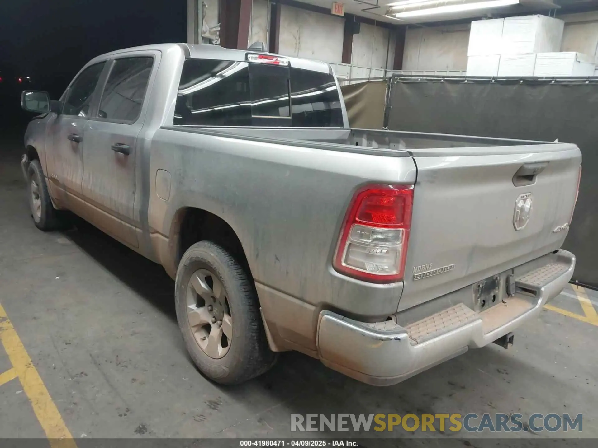 3 Фотография поврежденного автомобиля 1C6RRFFGXPN643299 RAM 1500 2023