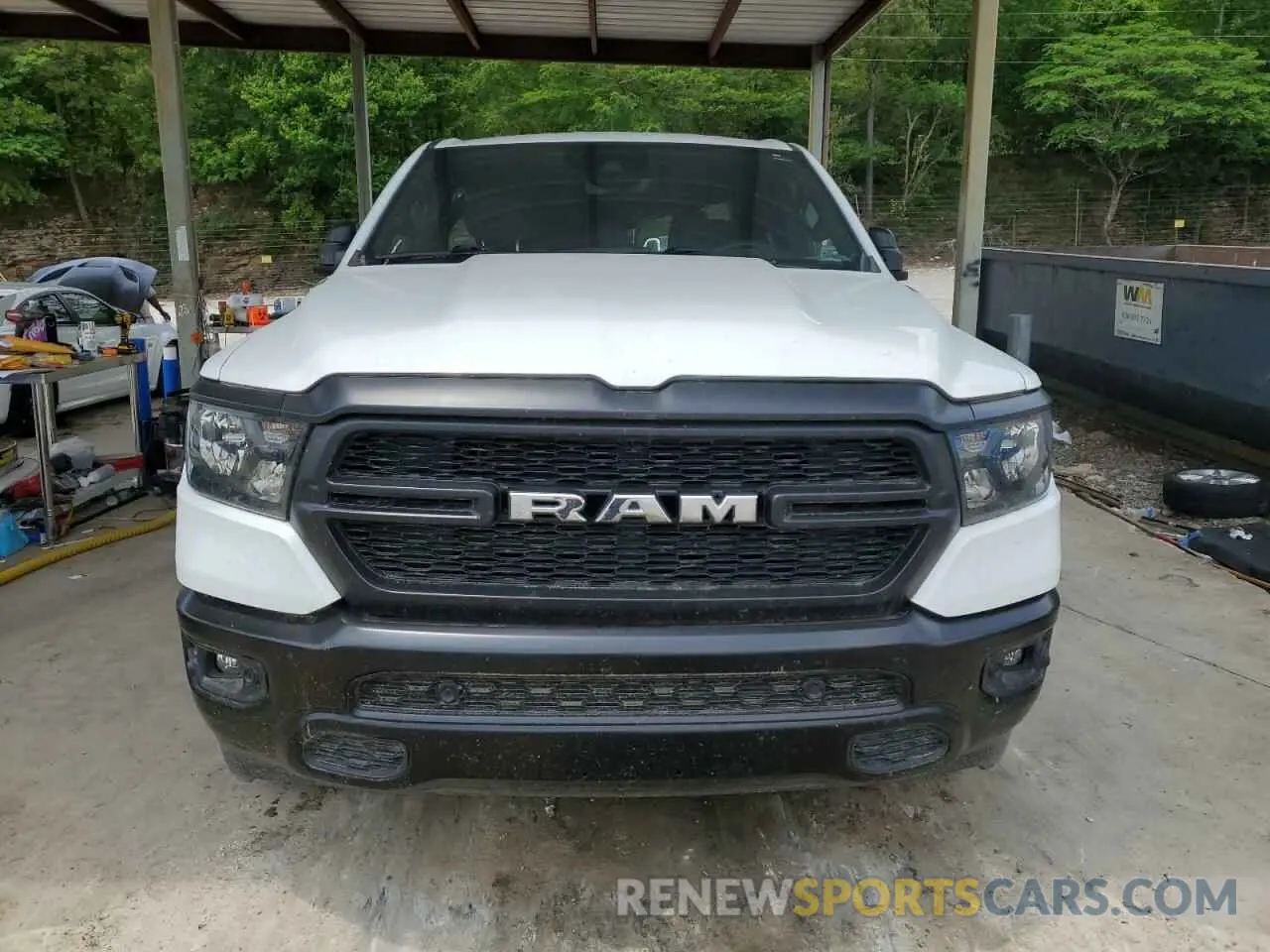 5 Photograph of a damaged car 1C6RRFGG5PN615232 RAM 1500 2023