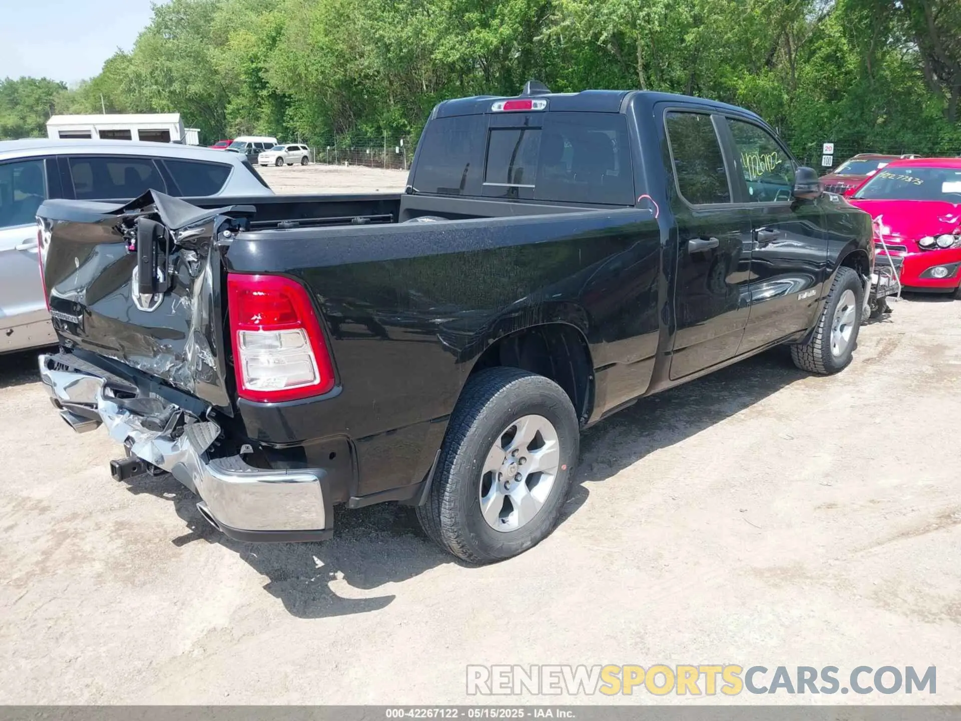 4 Фотография поврежденного автомобиля 1C6SRFBT0PN535391 RAM 1500 2023