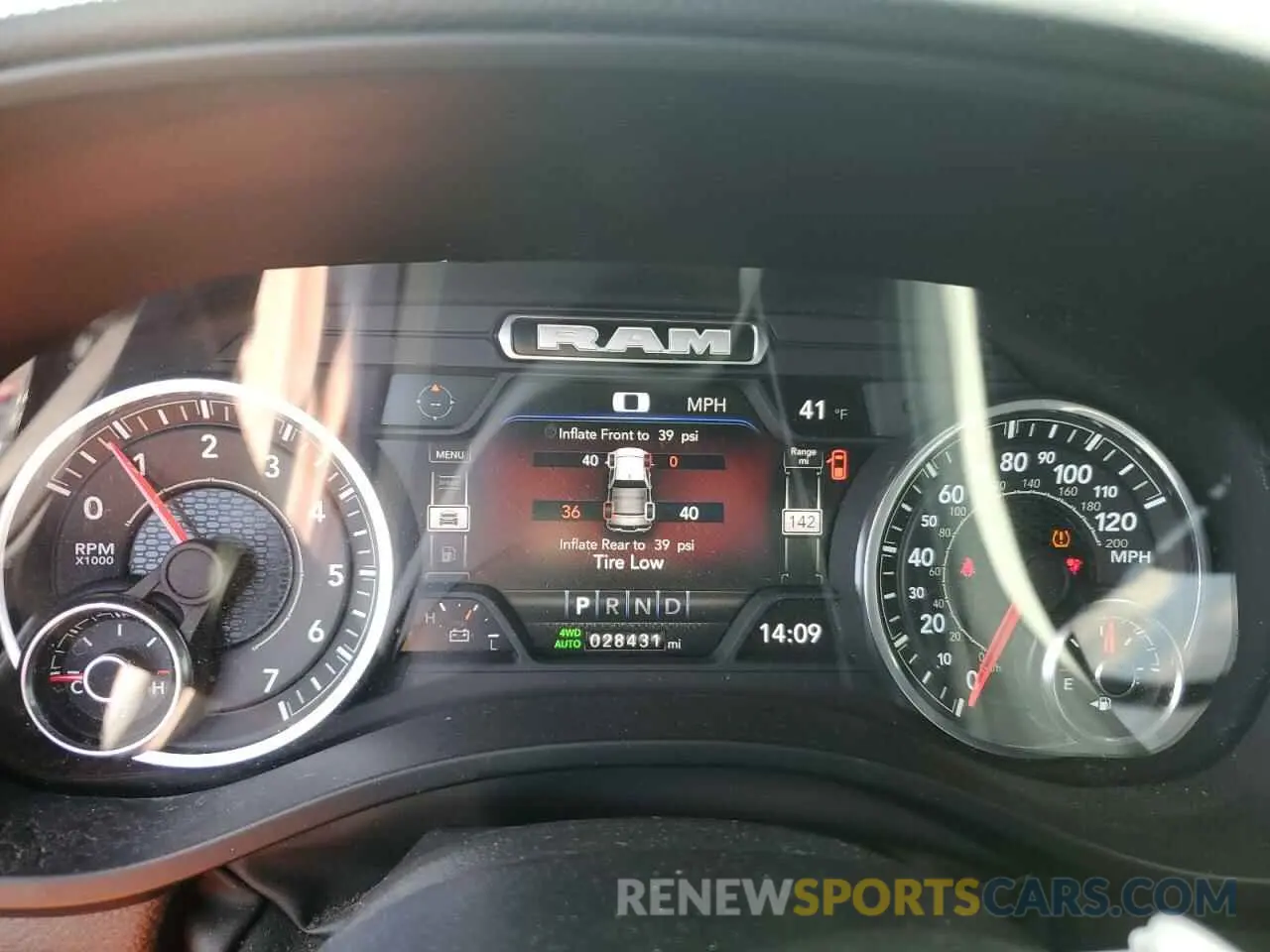 9 Фотография поврежденного автомобиля 1C6SRFFT2PN652917 RAM 1500 2023