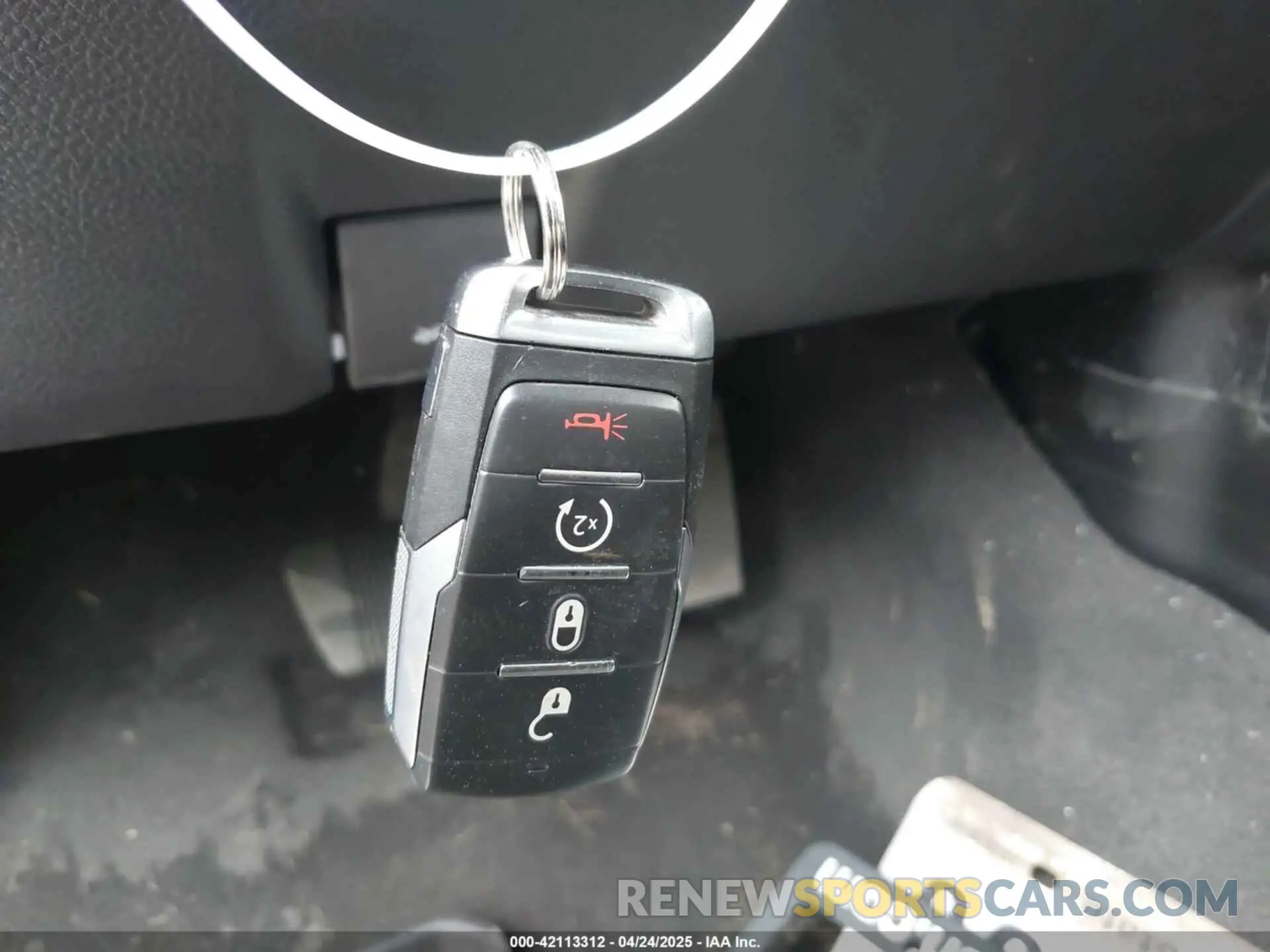 11 Фотография поврежденного автомобиля 1C6SRFFT2PN702988 RAM 1500 2023