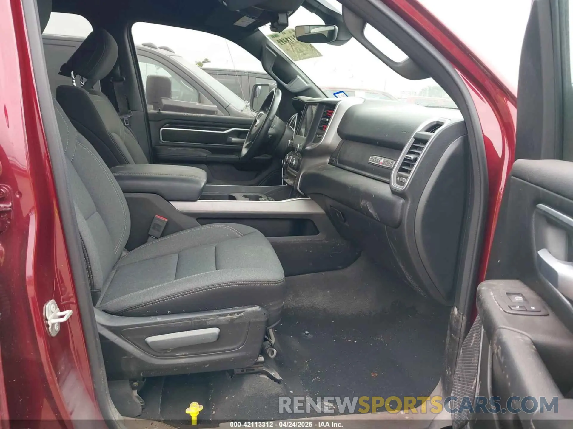 5 Фотография поврежденного автомобиля 1C6SRFFT2PN702988 RAM 1500 2023